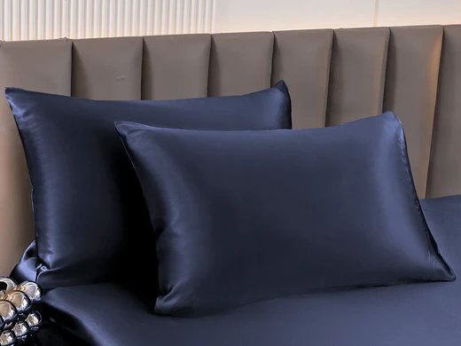 Why Silk Pillowcases Are Hypoallergenic
