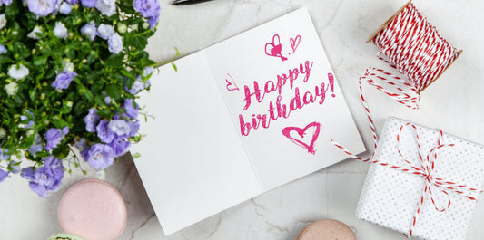 5 Birthday Gifts for Girlfriend: Sweet and Romantic Surprises