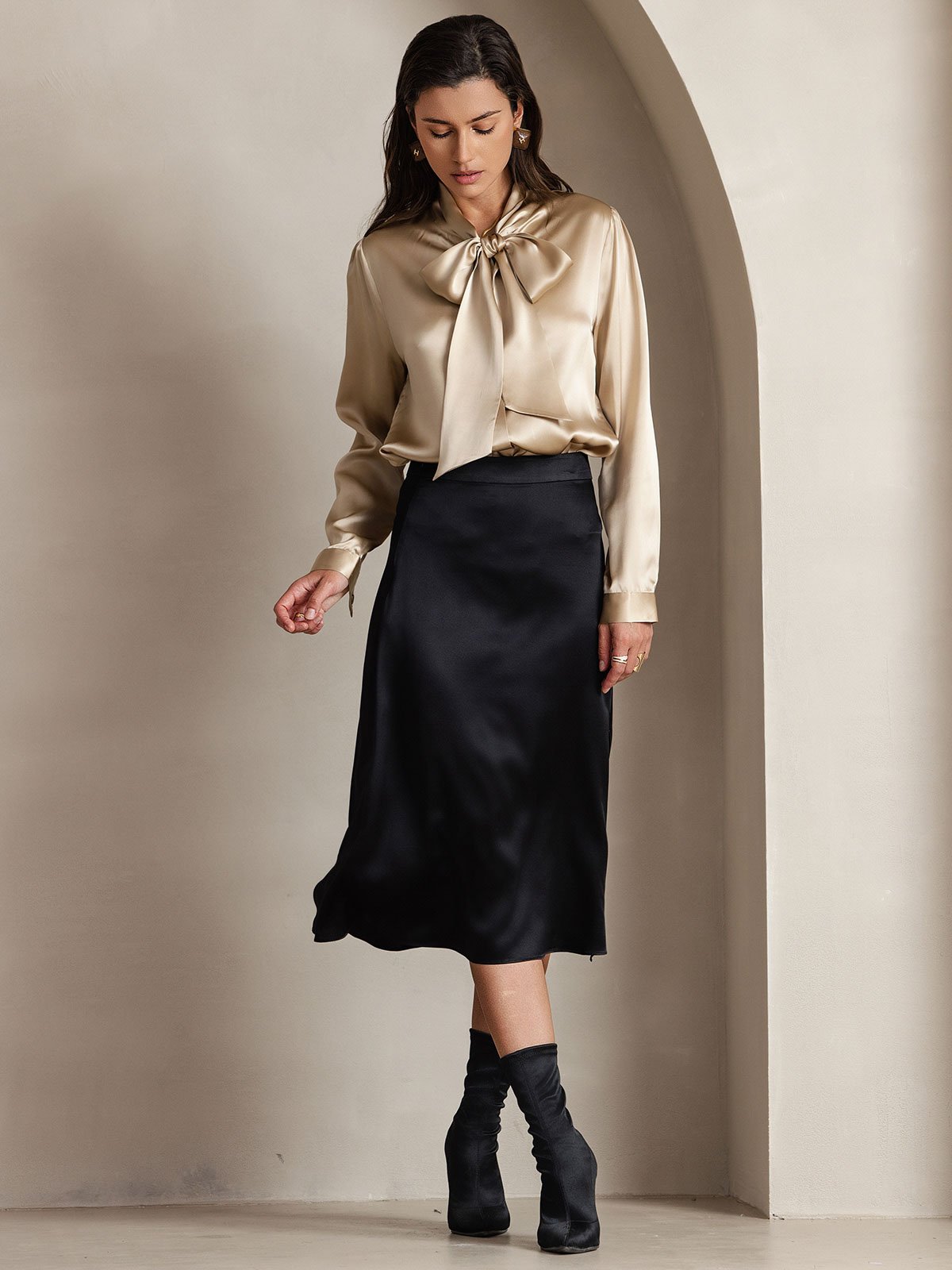 [Champagne] SilkSilky-UK 19Momme Silk Long Sleeve Tie Neck Women's Shirt 006