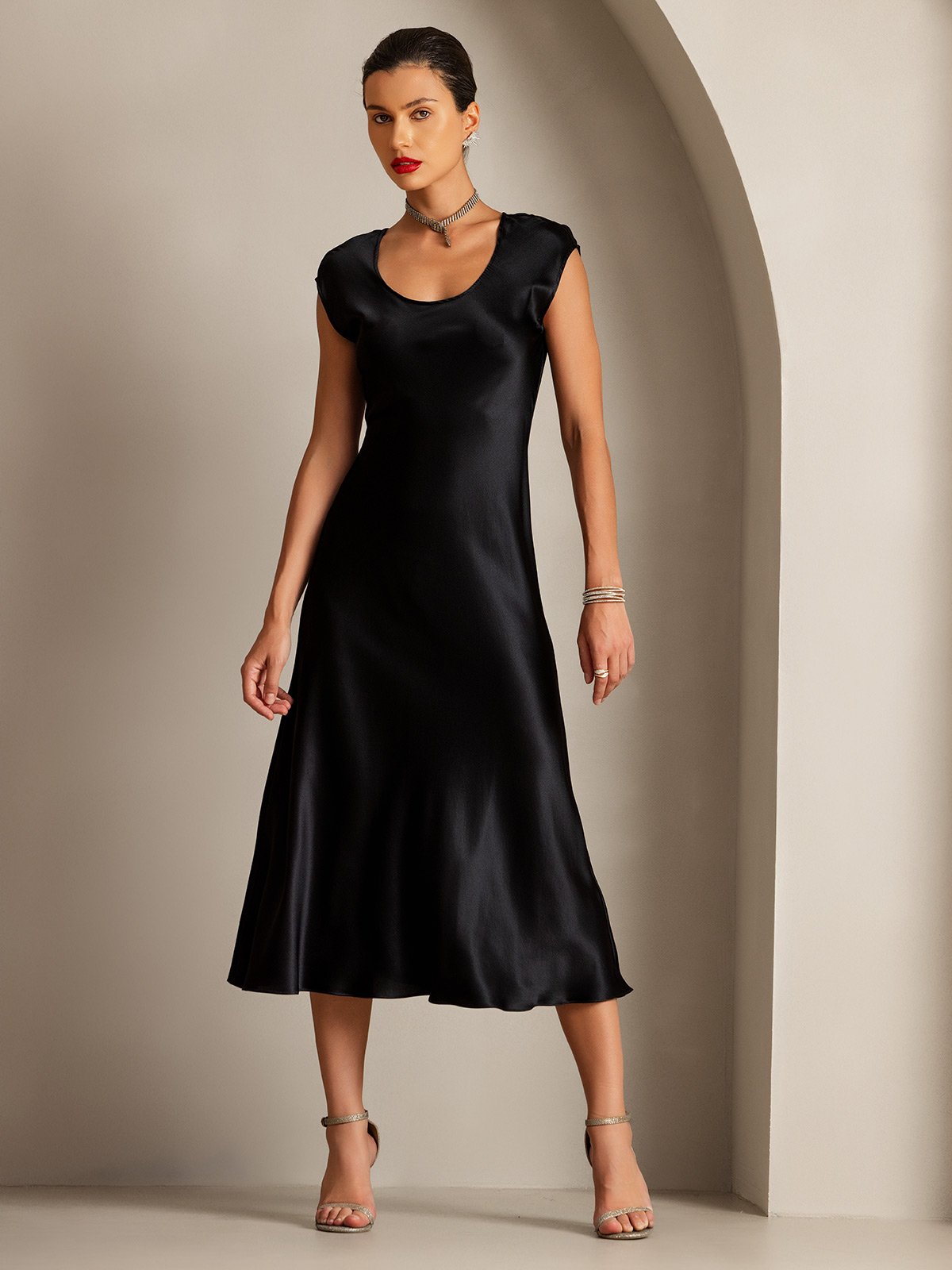 [Black] SilkSilky-UK 19Momme Silk Cap Sleeve Round Neck Dress 006