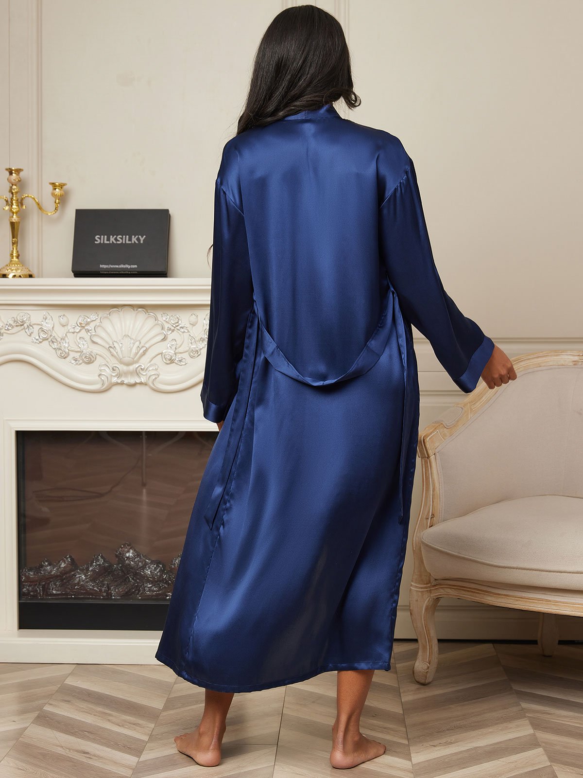 SilkSilky UK Pure Silk Long Sleeve Womens Robe DarkBlue 002