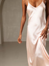 [Pink] SilkSilky-UK Spaghetti Strap V Neck Dress 005