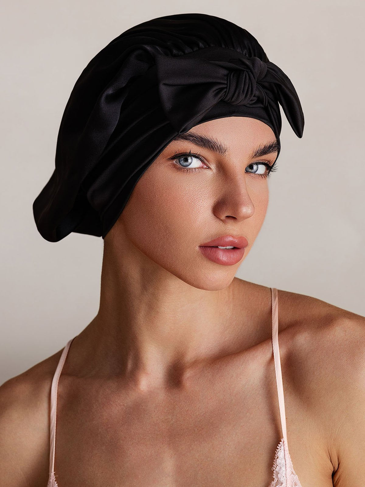 [Black] SilkSilky-UK Pure Silk Sleep Cap 001
