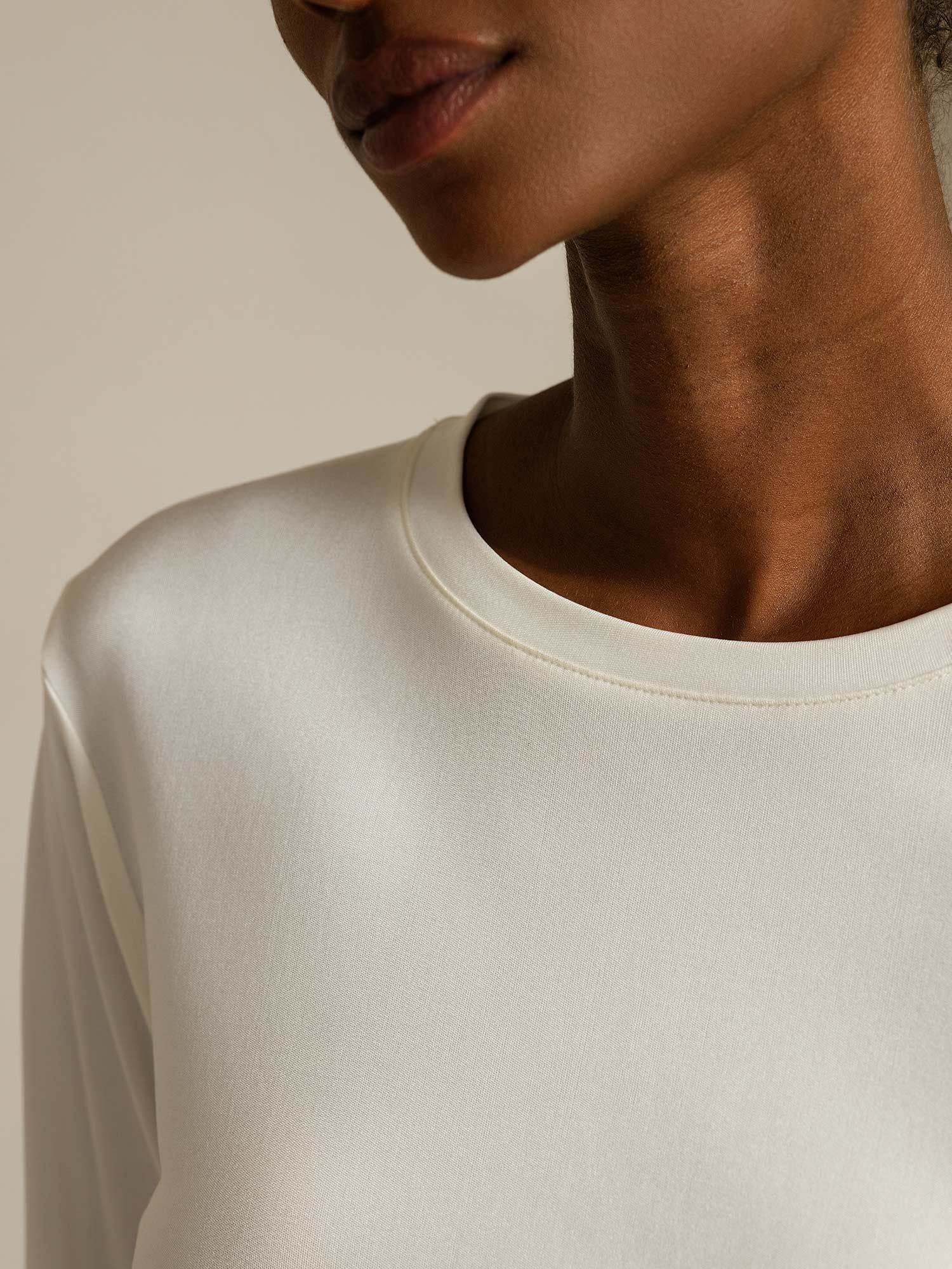 [White] SilkSilky-UK 100% Silk Jersey Long Sleeve Crew Neck Women's T-Shirt 004