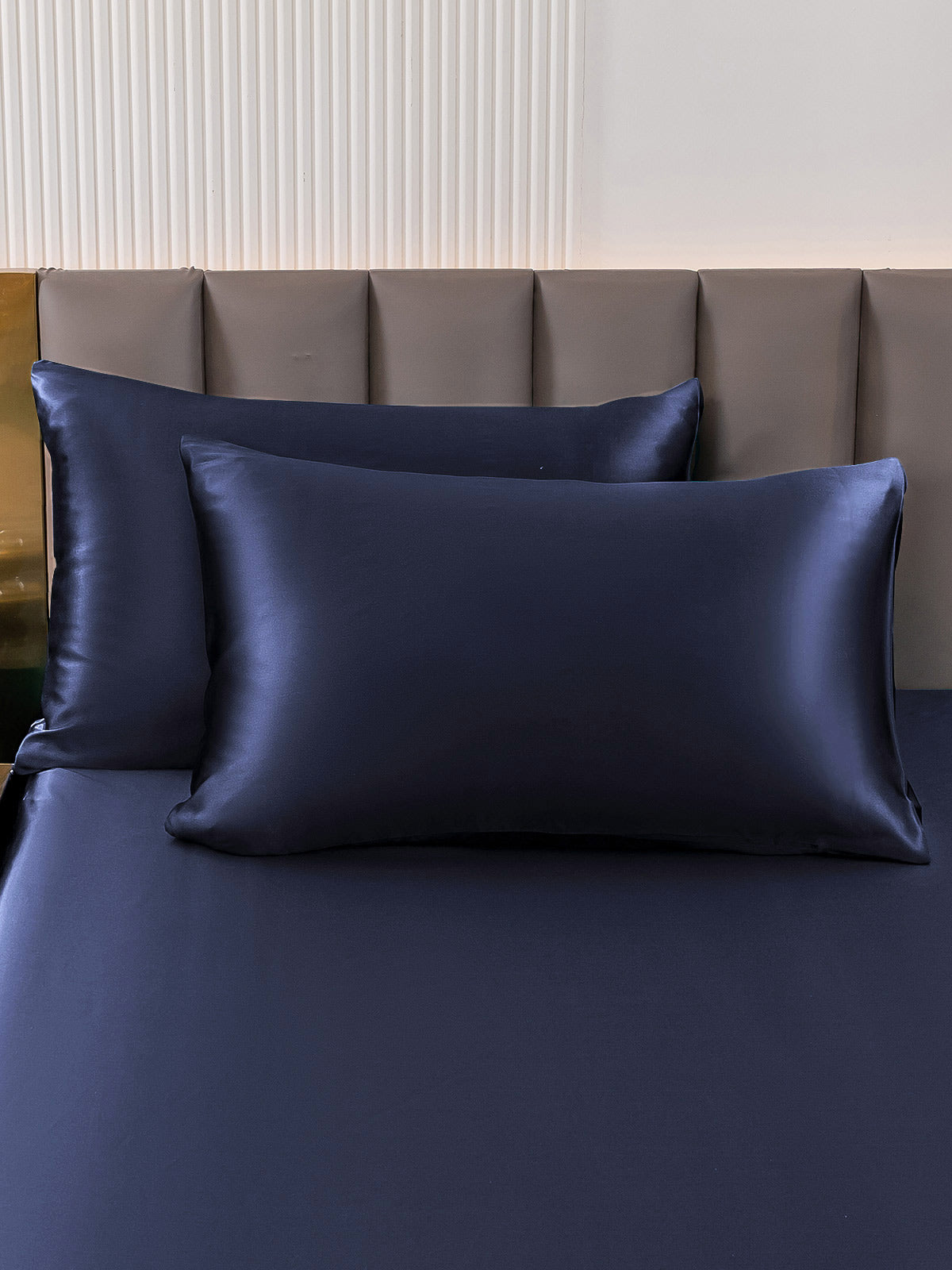 SilkSilky UK 30Momme Pure Silk Pillowcase DarkBlue 001