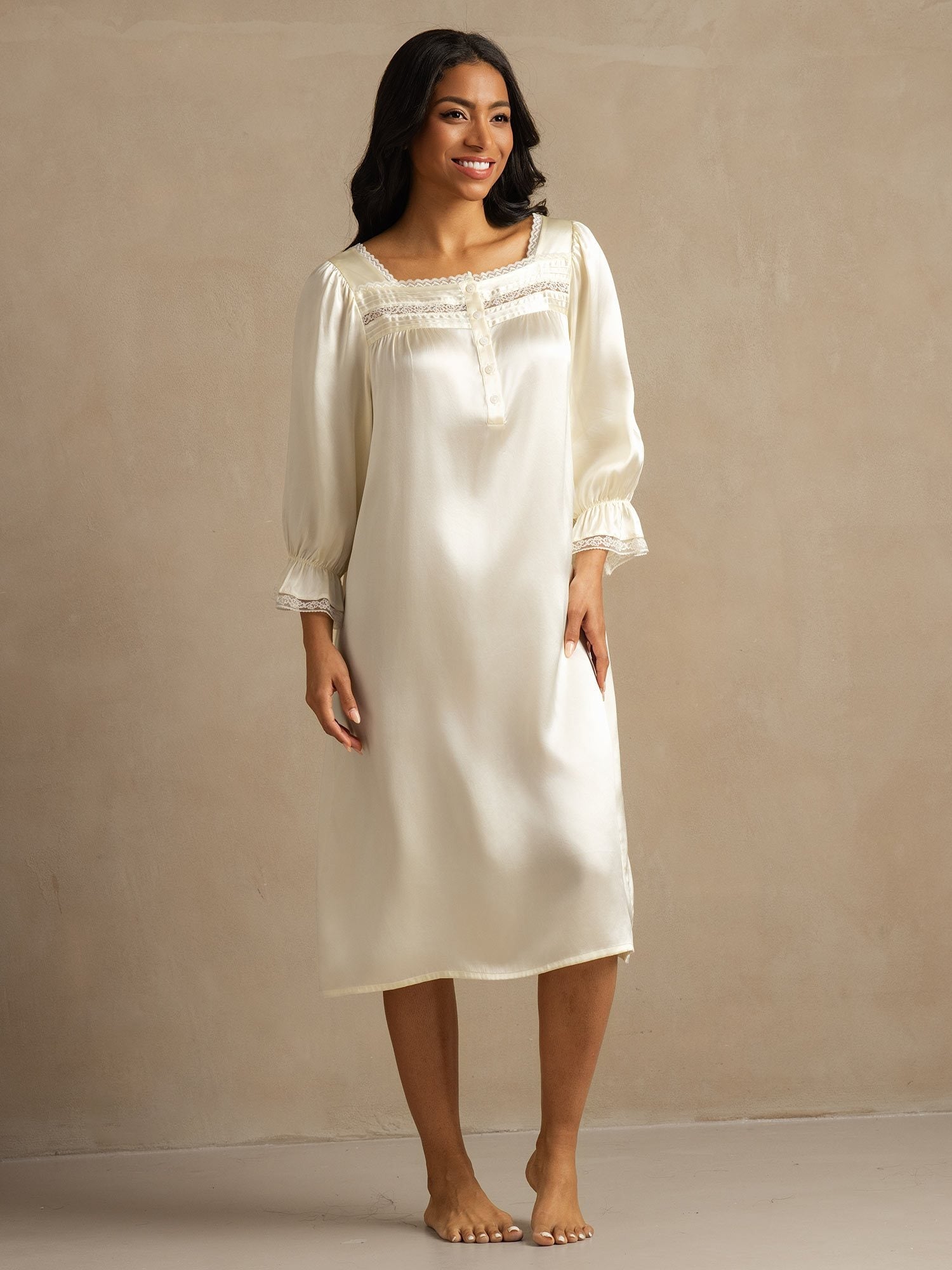 [White] SilkSilky-UK Pure Silk Square Neck Nightdress 003