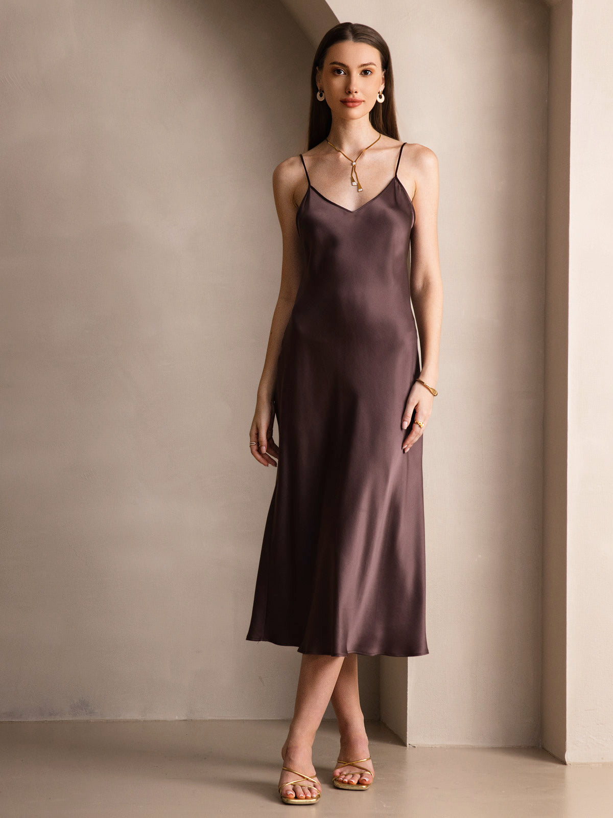 [Coffee] SilkSilky-UK Pure Silk Round Neck Dress 001