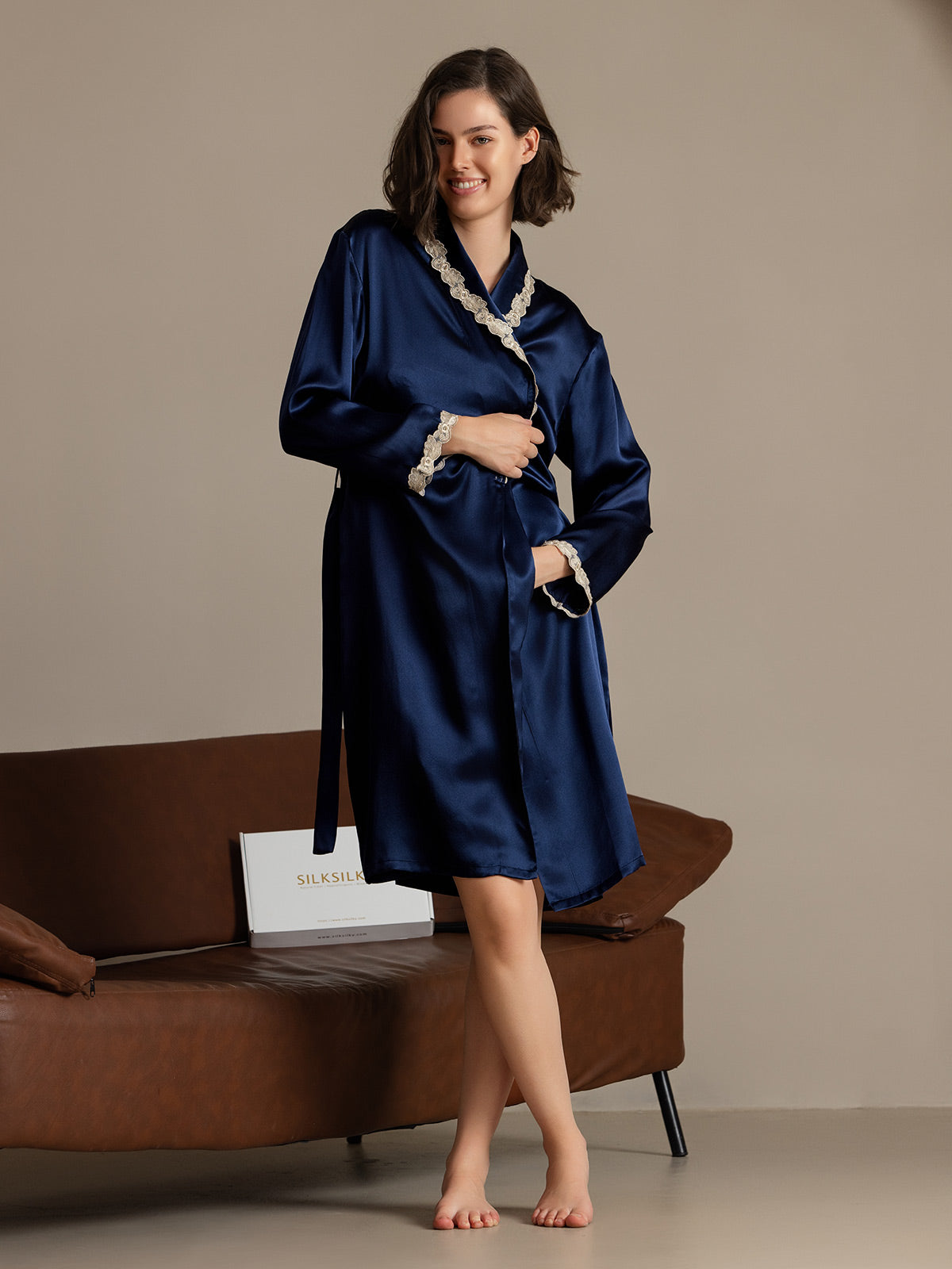 SilkSilky-UK Pure Silk Long Sleeve V Neck Women's Dressing Gown DarkBlue 004