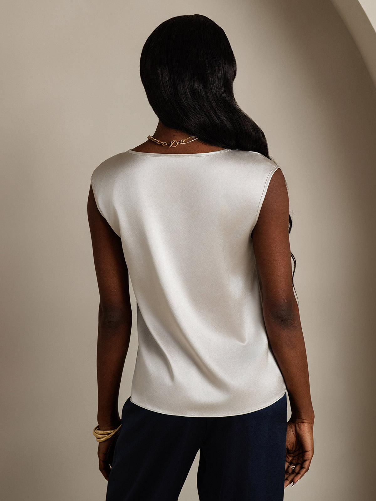 [Light Gray] SilkSilky-UK 19Momme Silk Round Neck Women's T-Shirt 002