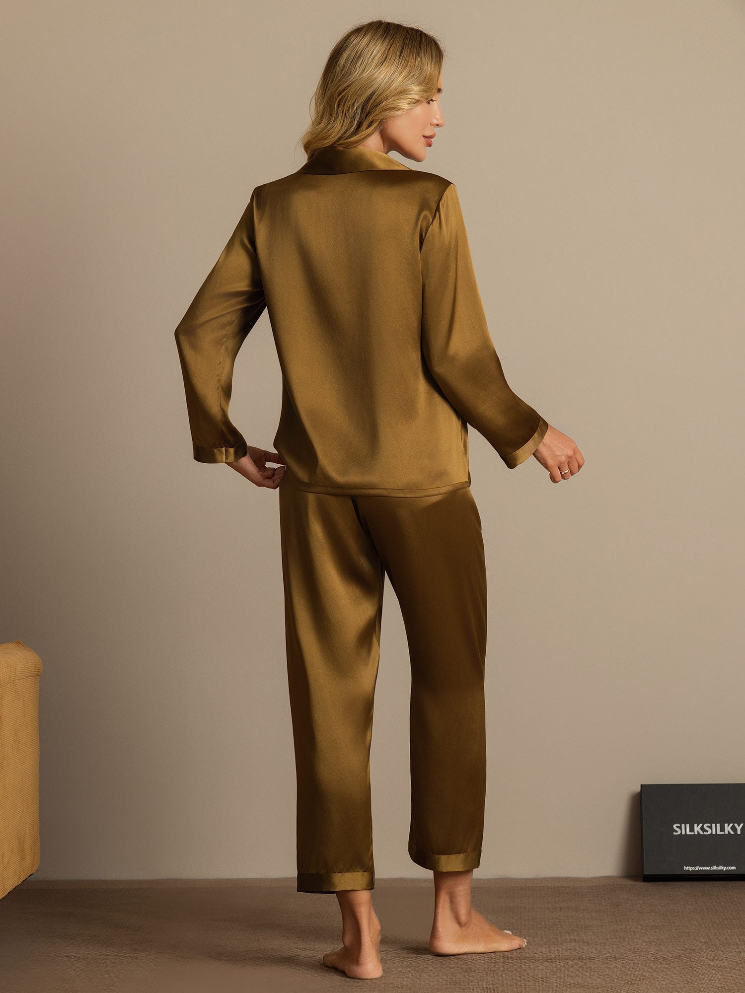 [Brown] SilkSilky-UK Pure Silk Notch Collar Women's Pyjamas 002,