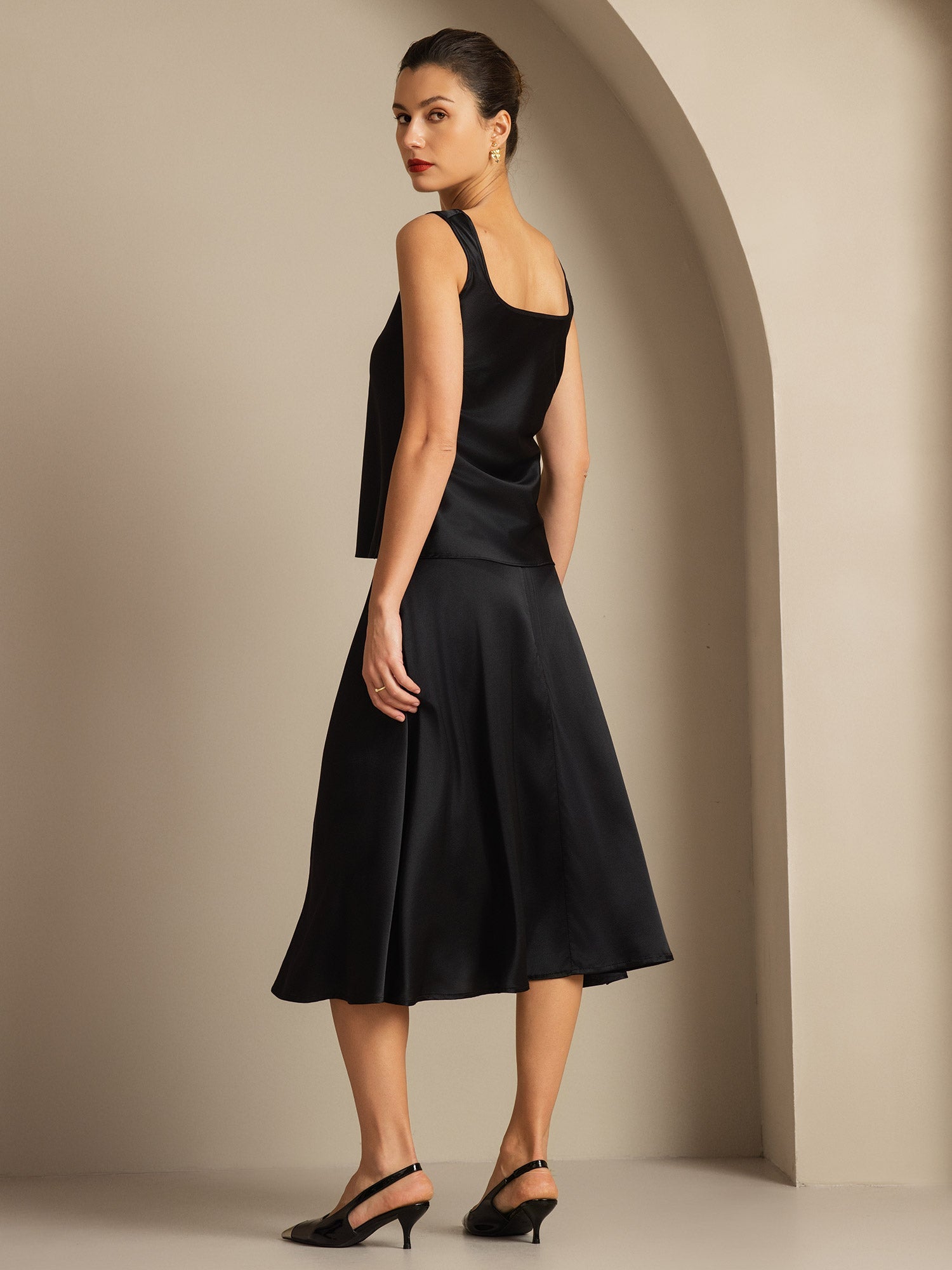 [Black] SilkSilky-UK 19Momme Silk U Neck Camisole 002,