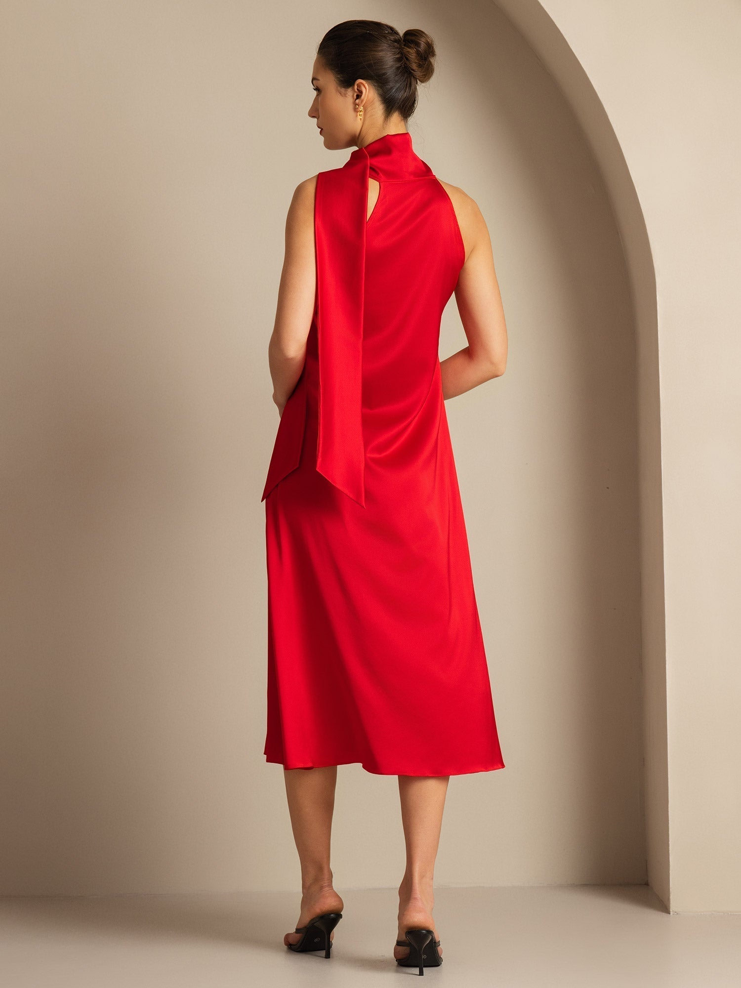 [Red] SilkSilky-UK 19Momme Silk Tie Neck Dress 002,