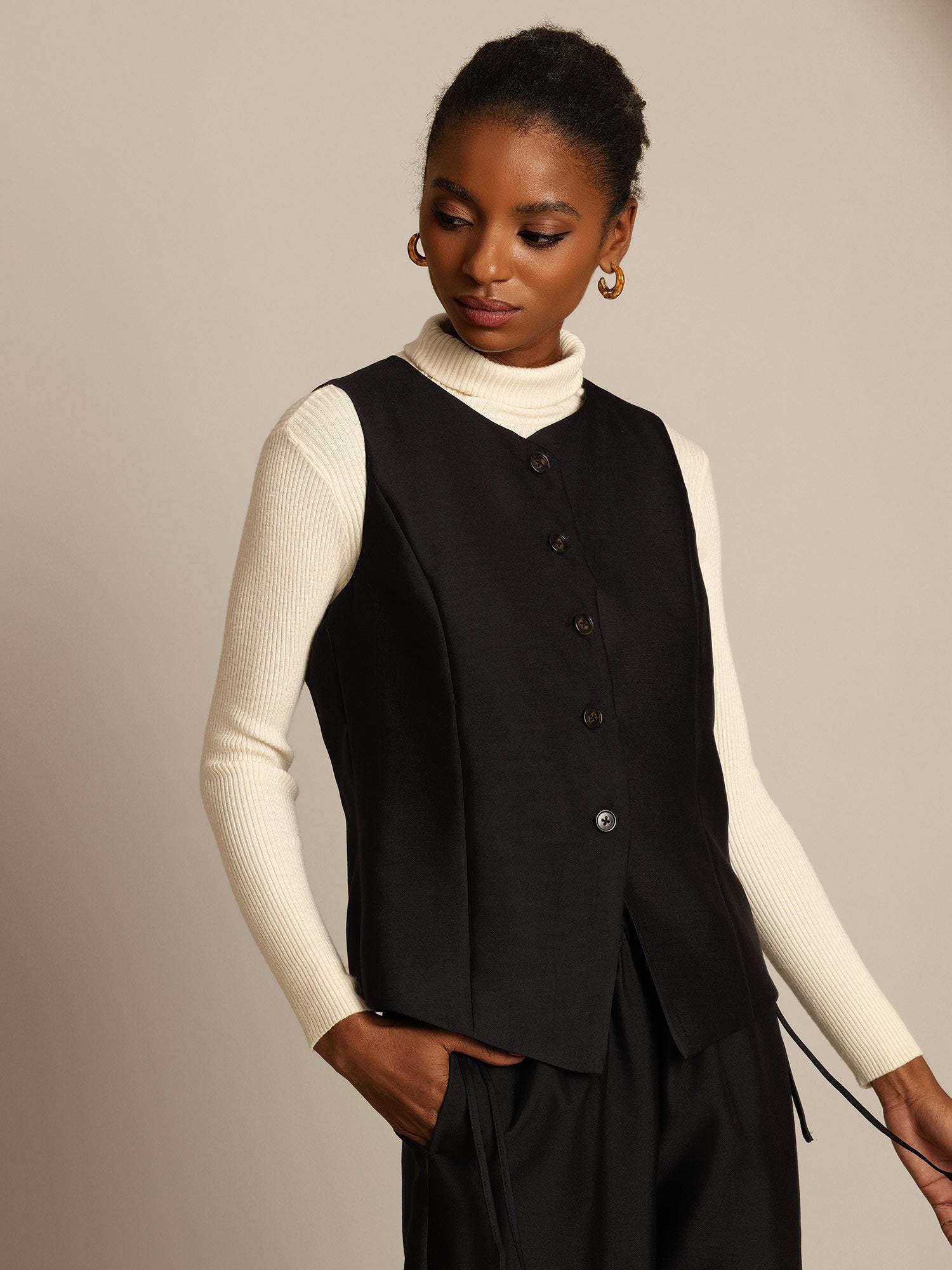 [Black] SilkSilky-UK 32Momme Silk-Wool Blend Womens Vest 005