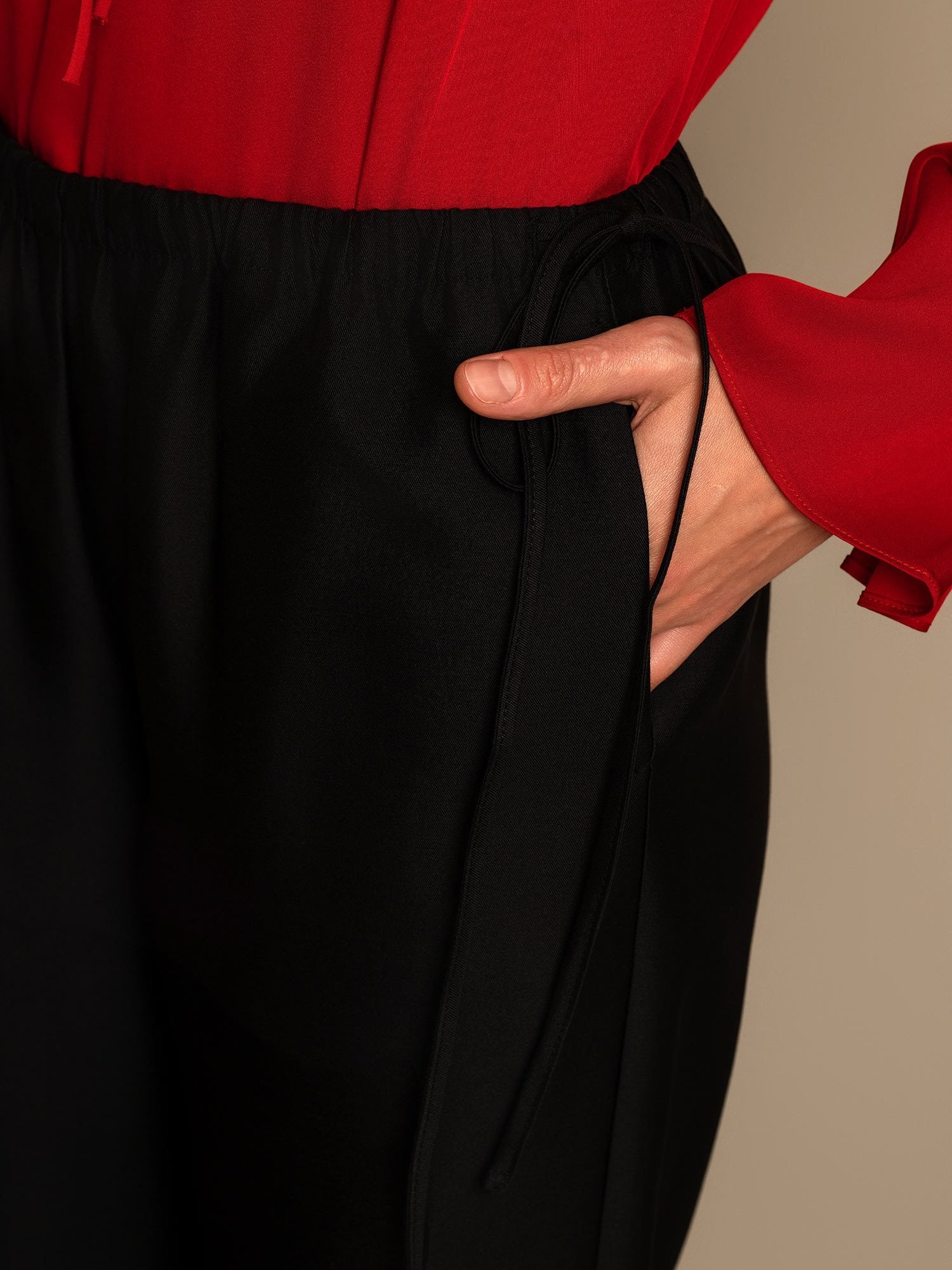 [Black] SilkSilky-UK 32Momme Silk-Wool Blend Womens Pants 004,