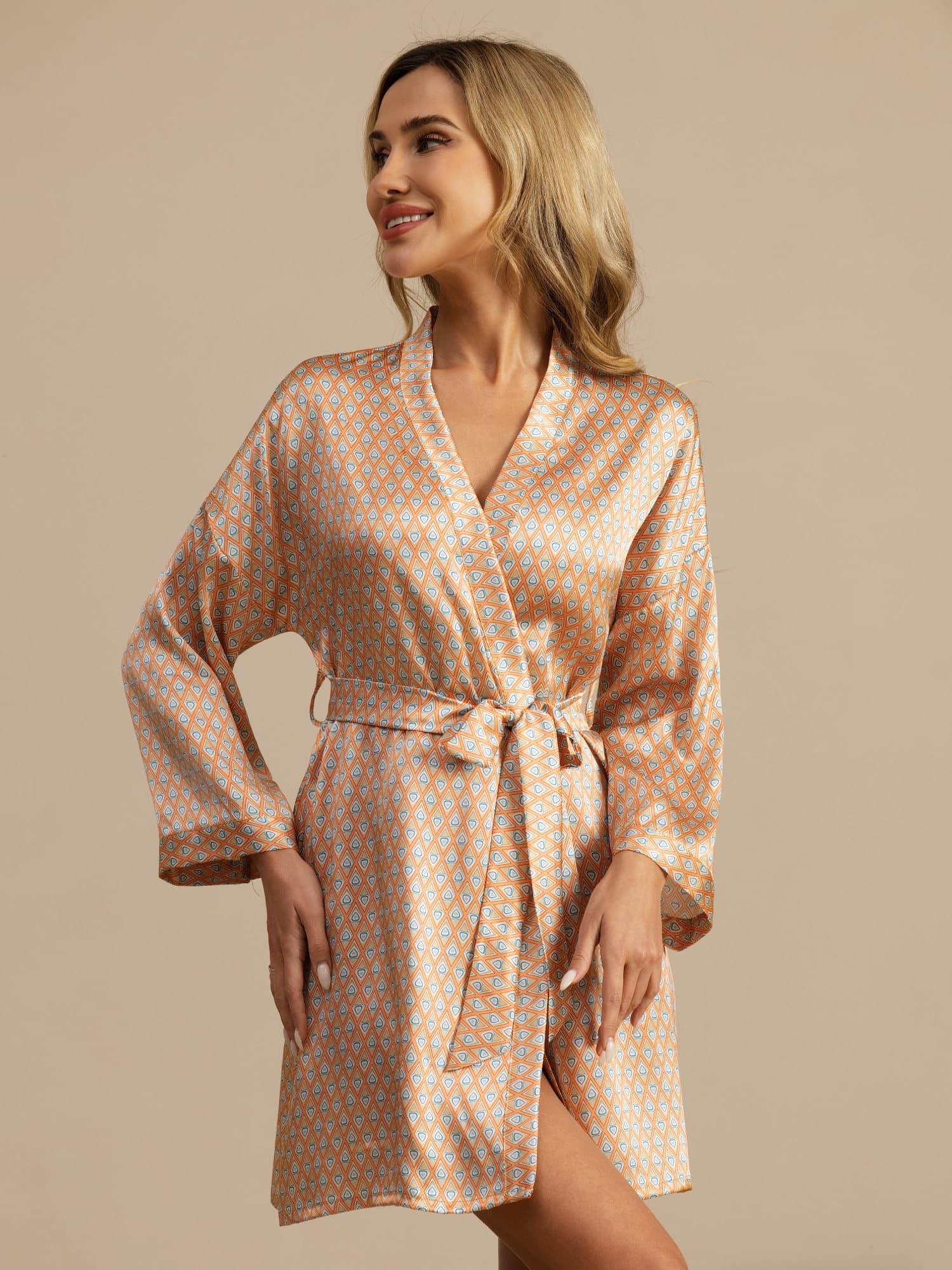 [Yellow Heart Geo] SilkSilky-UK Long Sleeve Women's Dressing Gown 003