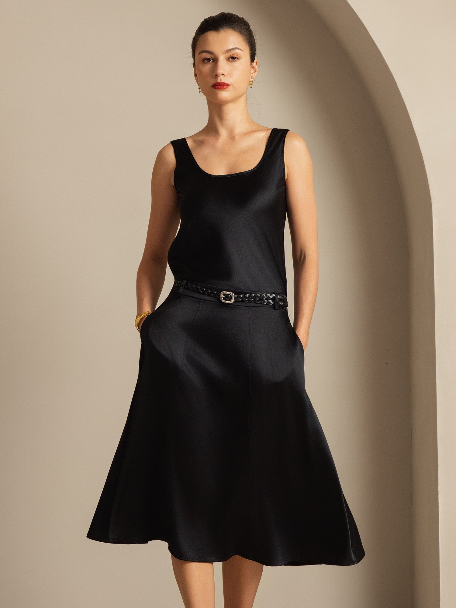 [Black] SilkSilky-UK 19Momme Silk U Neck Camisole 001,