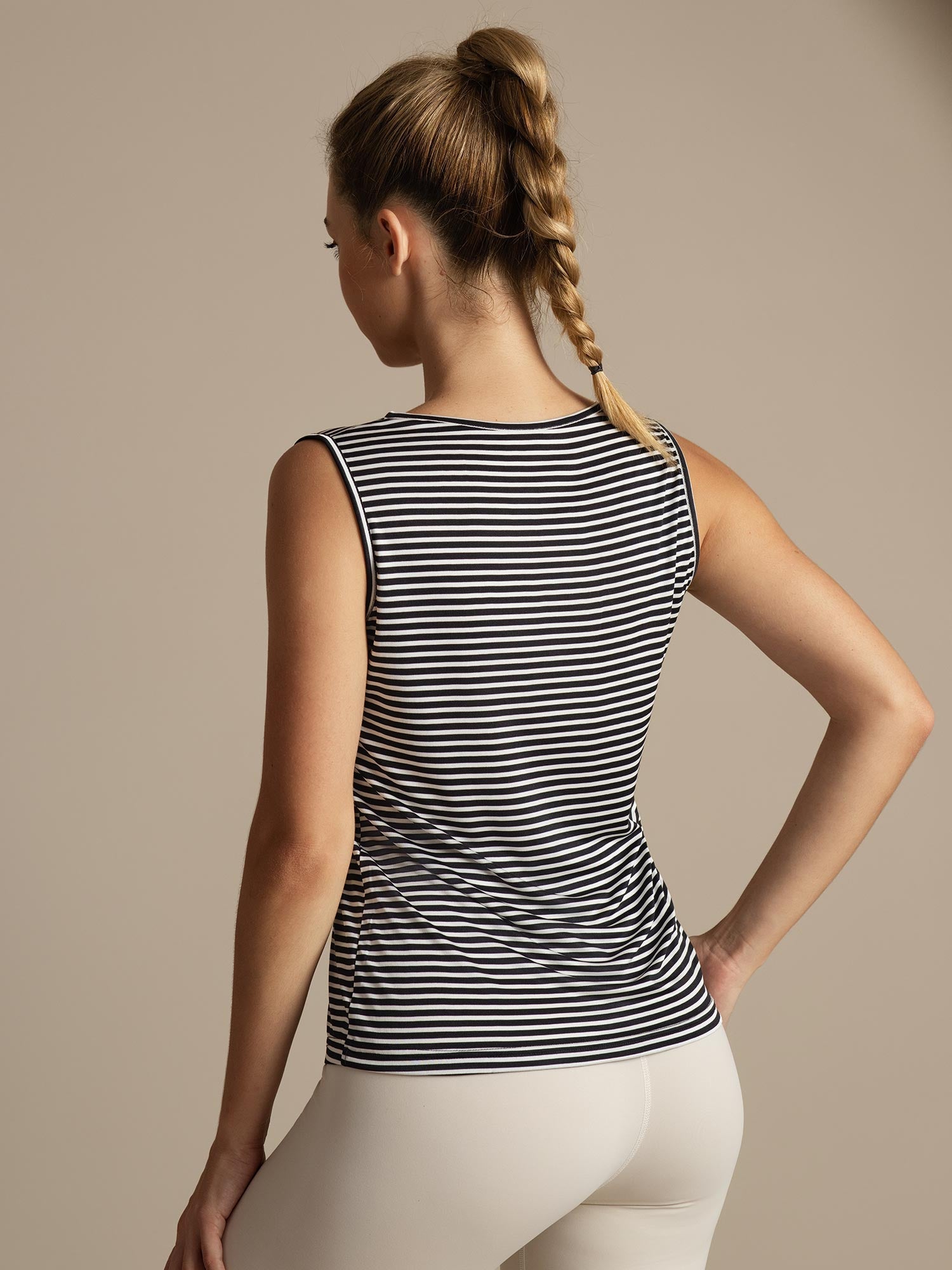 [White Stripe] SilkSilky-UK 100% Silk Jersey Sleeveless Round Neck Camisole 002