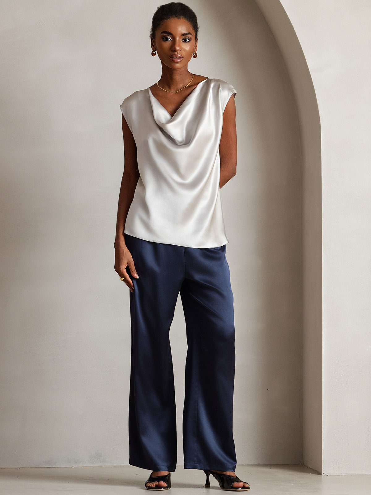 [Light Gray] SilkSilky-UK 19Momme Silk Cap Sleeve Cowl Neck Women's T-Shirt 001