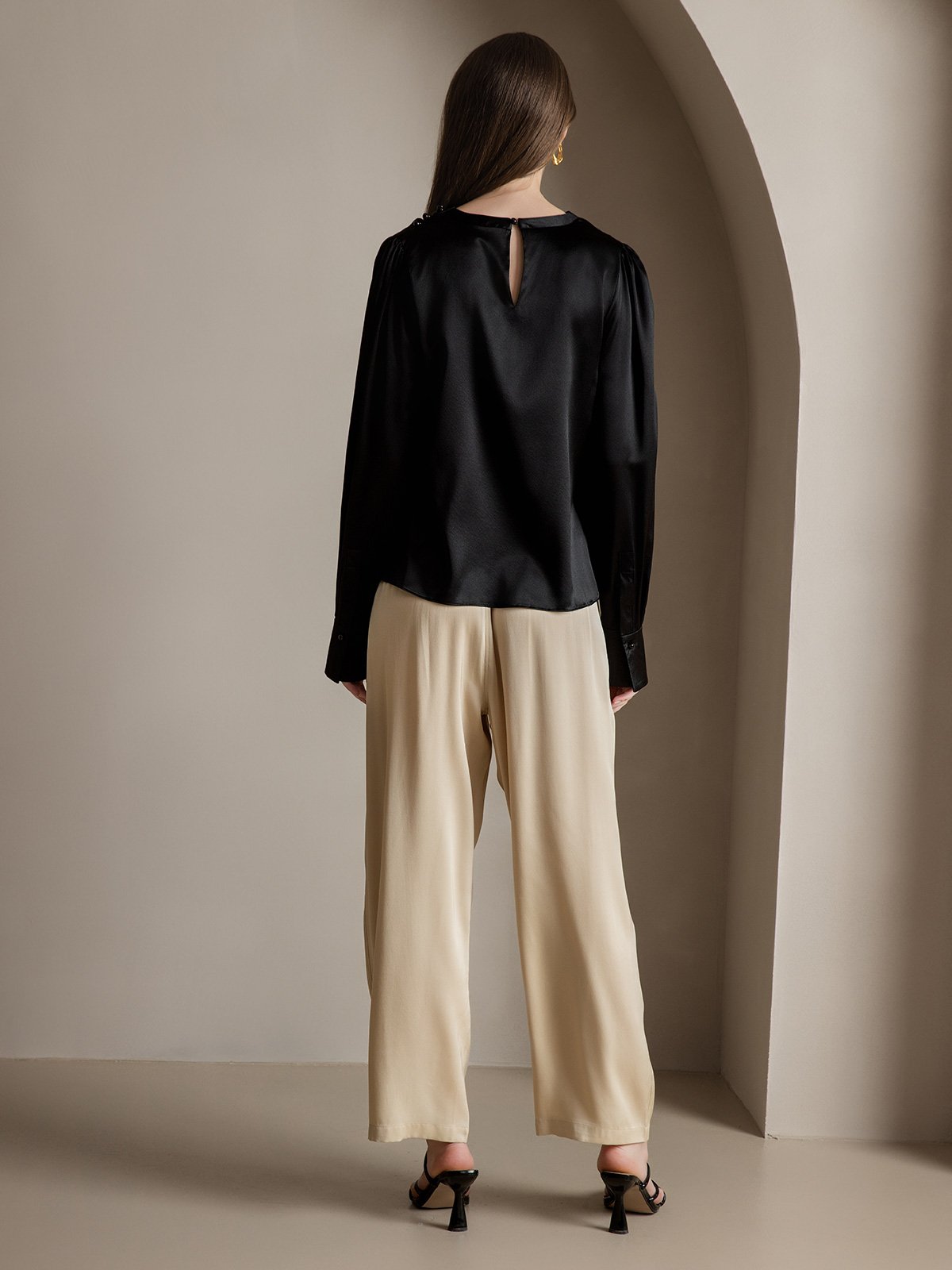 [Black] SilkSilky-UK 19Momme Silk Boat Neck Women's Shirt 002
