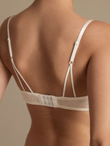 [White] SilkSilky-UK Bra 002