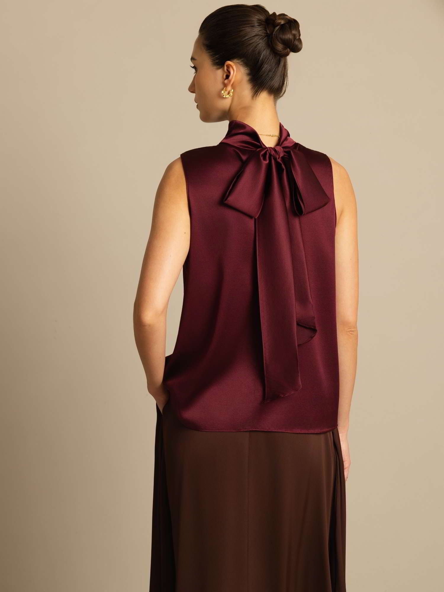 [Dark Red] SilkSilky-UK 19Momme Stretch Silk Charmeuse Sleeveless Tie Neck Blouse 002