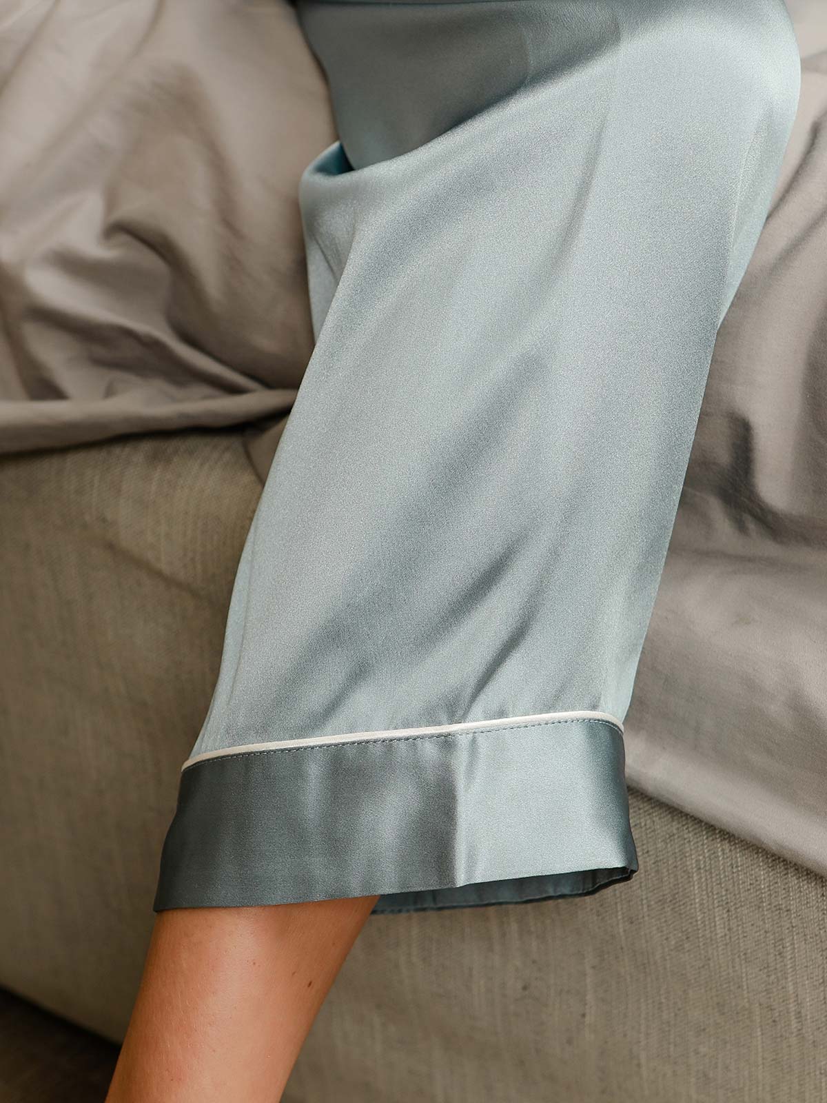 [Light Blue] SilkSilky-UK Long Sleeve Notch Collar Women's Pyjamas 004