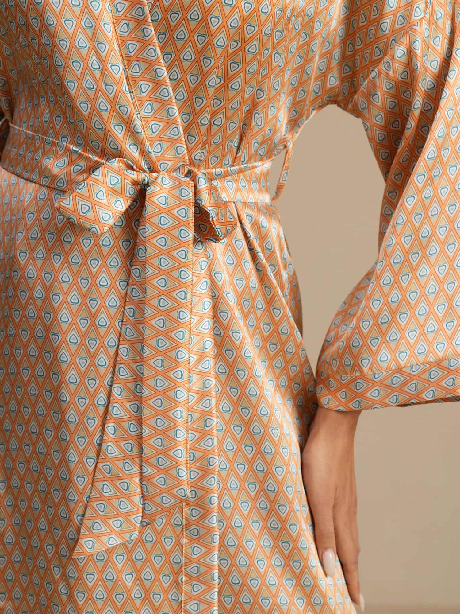 [Yellow Heart Geo] SilkSilky-UK Long Sleeve Women's Dressing Gown 004