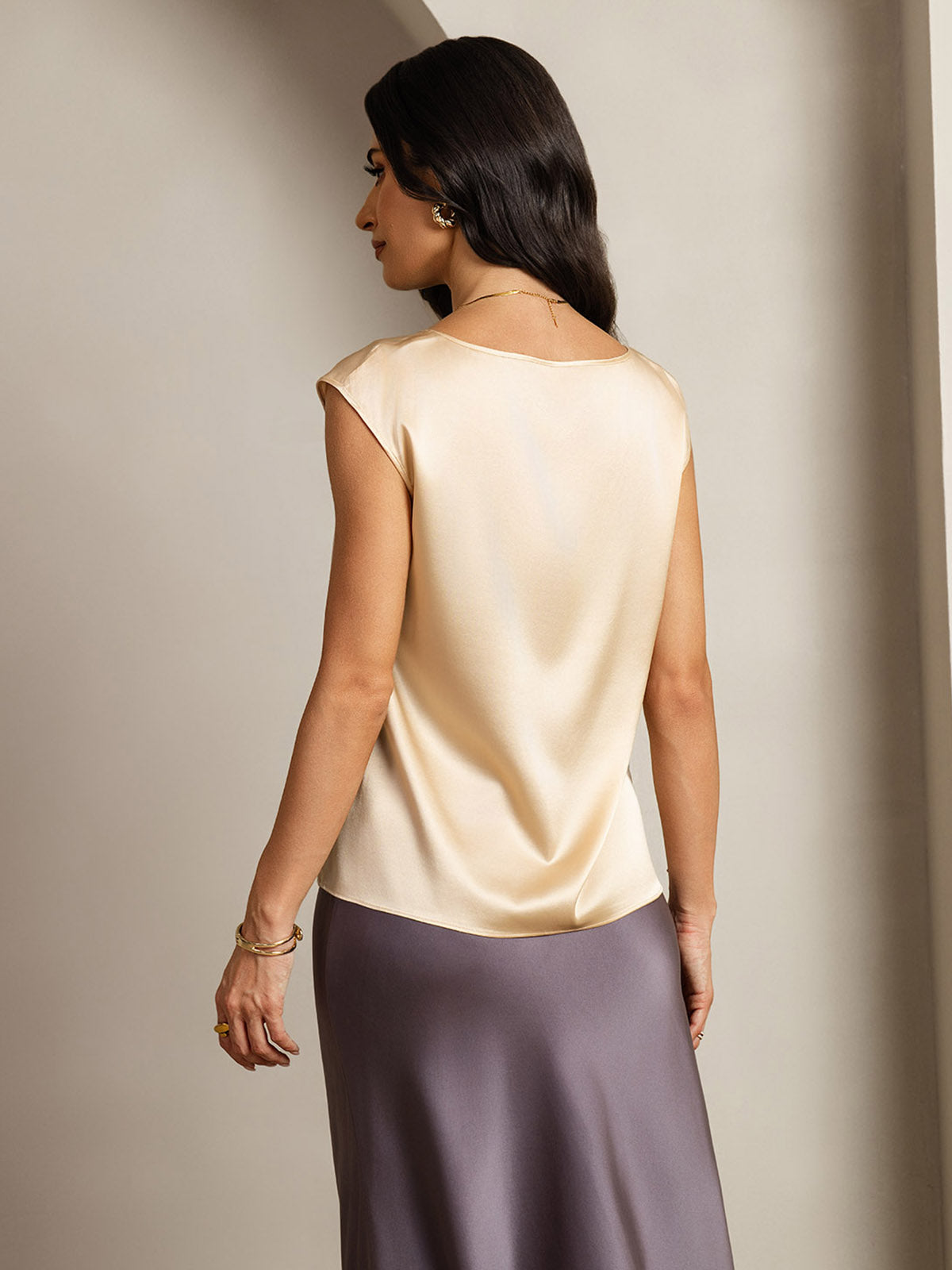 [Champagne] SilkSilky-UK 19Momme Silk Round Neck Women's T-Shirt 002