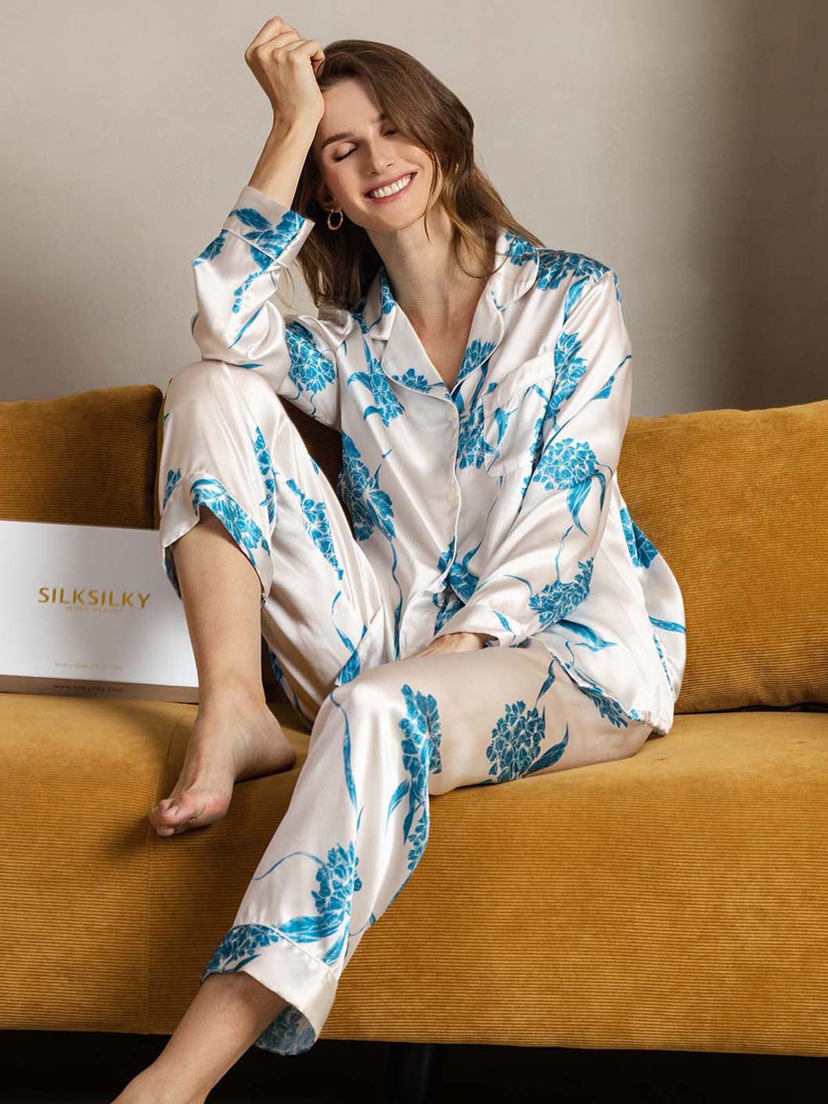 [Blue Floral] SilkSilky-UK Pure Silk Womens Pajamas 004