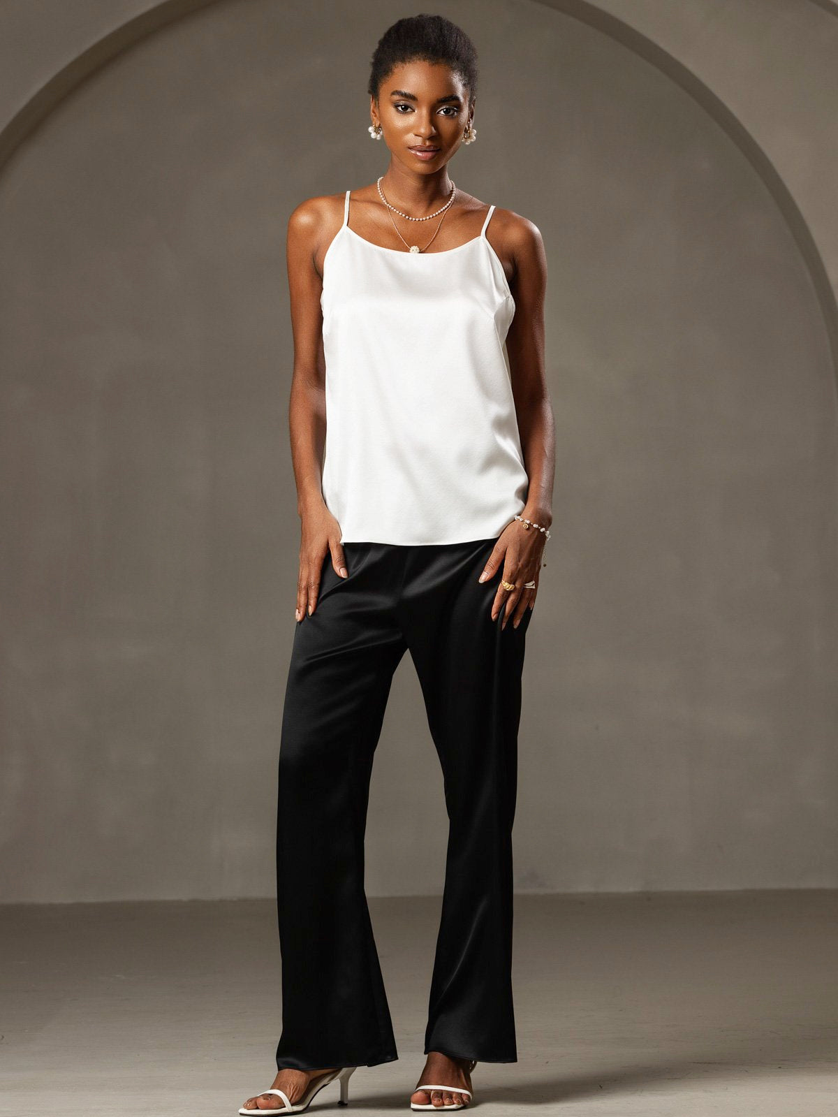 [White] SilkSilky-UK 19Momme Stretch Silk Charmeuse Spaghetti Strap Scoop Neck Camisole 001