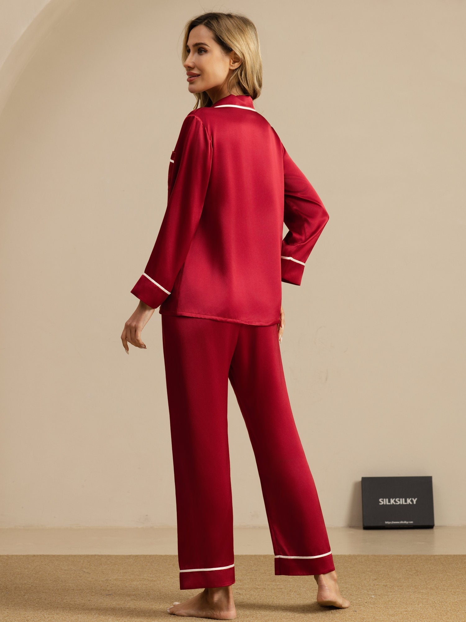 [Wine] SilkSilky-UK Long Sleeve Notch Collar Women's Pyjamas 002