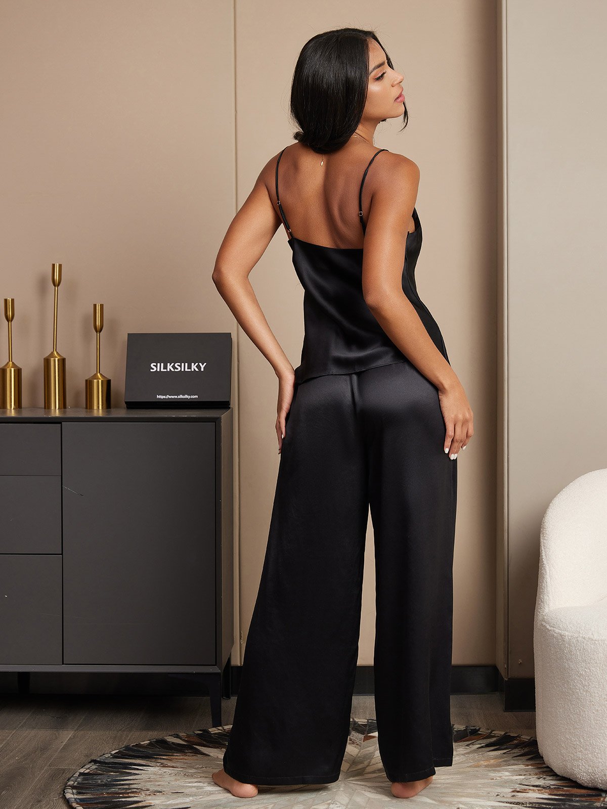 [Black] SilkSilky-UK Spaghetti Strap V Neck Camisole Set 002