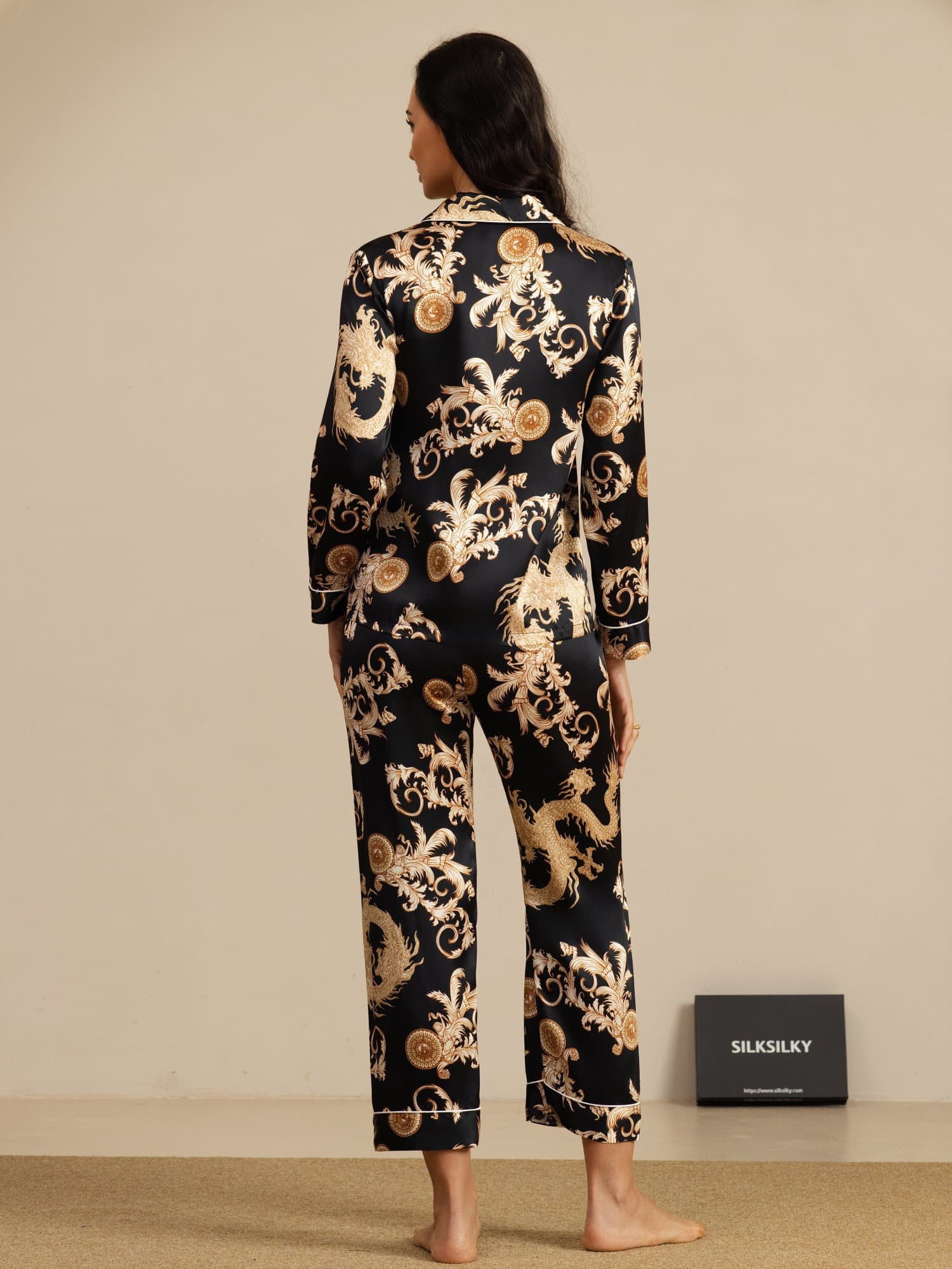 [Black Dragon] SilkSilky-UK Long Sleeve Notch Collar Women's Pyjamas 002