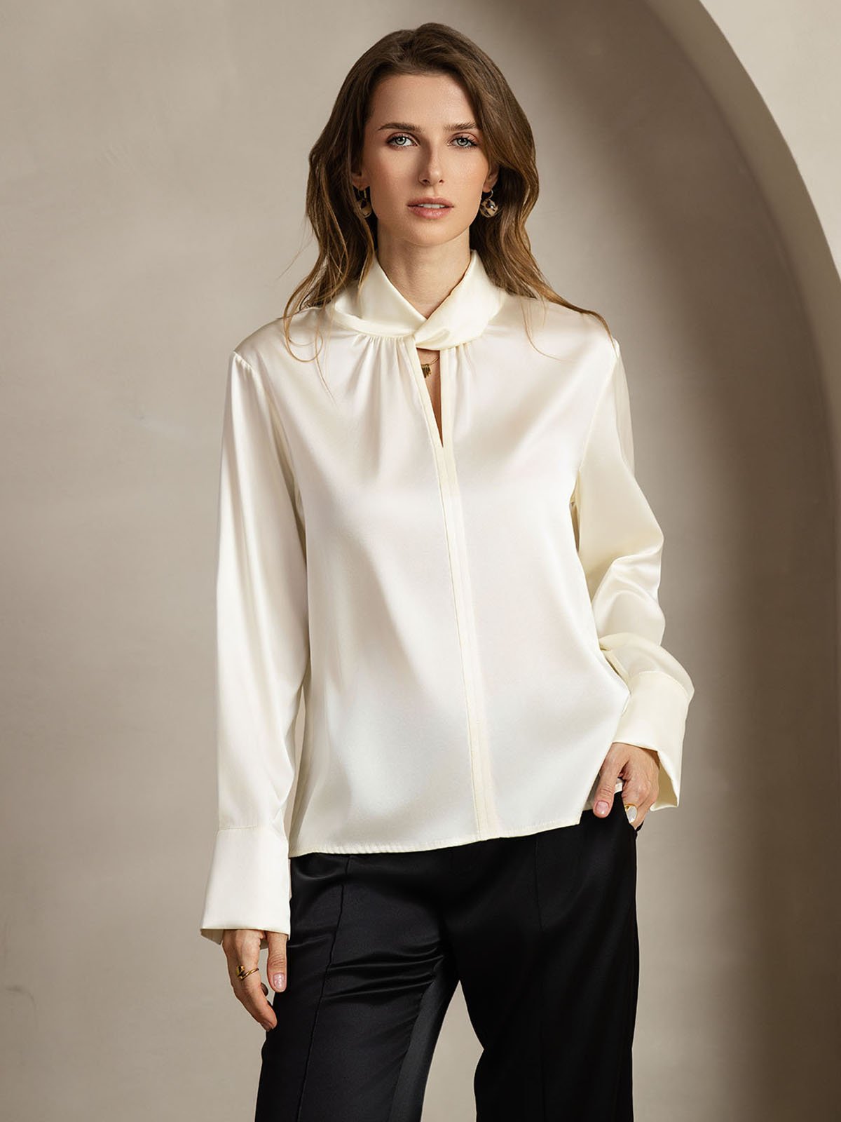 [Ivory] SilkSilky-UK 19Momme Silk Keyhole Neck Women's Shirt 001