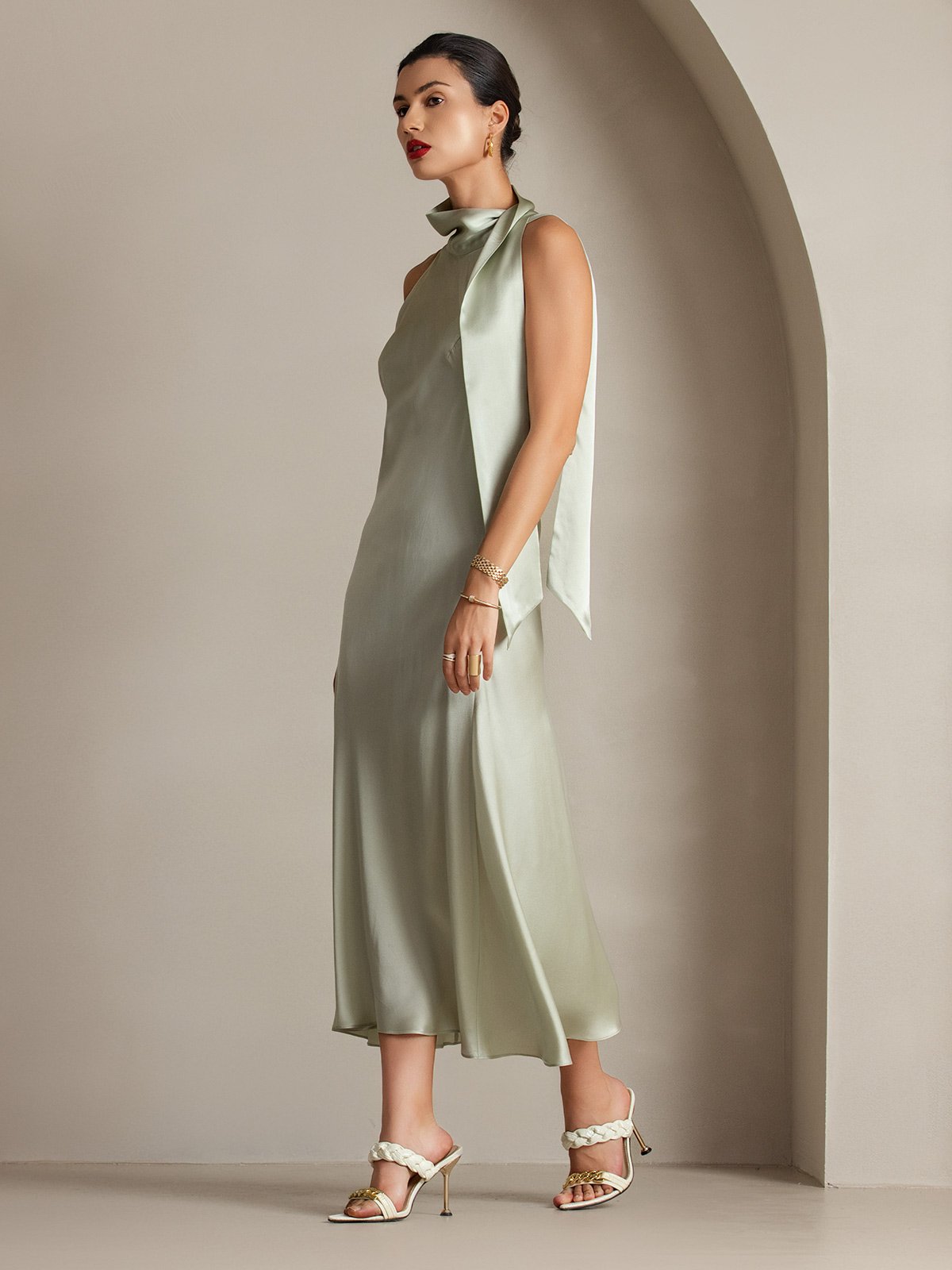 [Light Green] SilkSilky-UK 19Momme Silk Sleeveless Tie Neck Dress 005