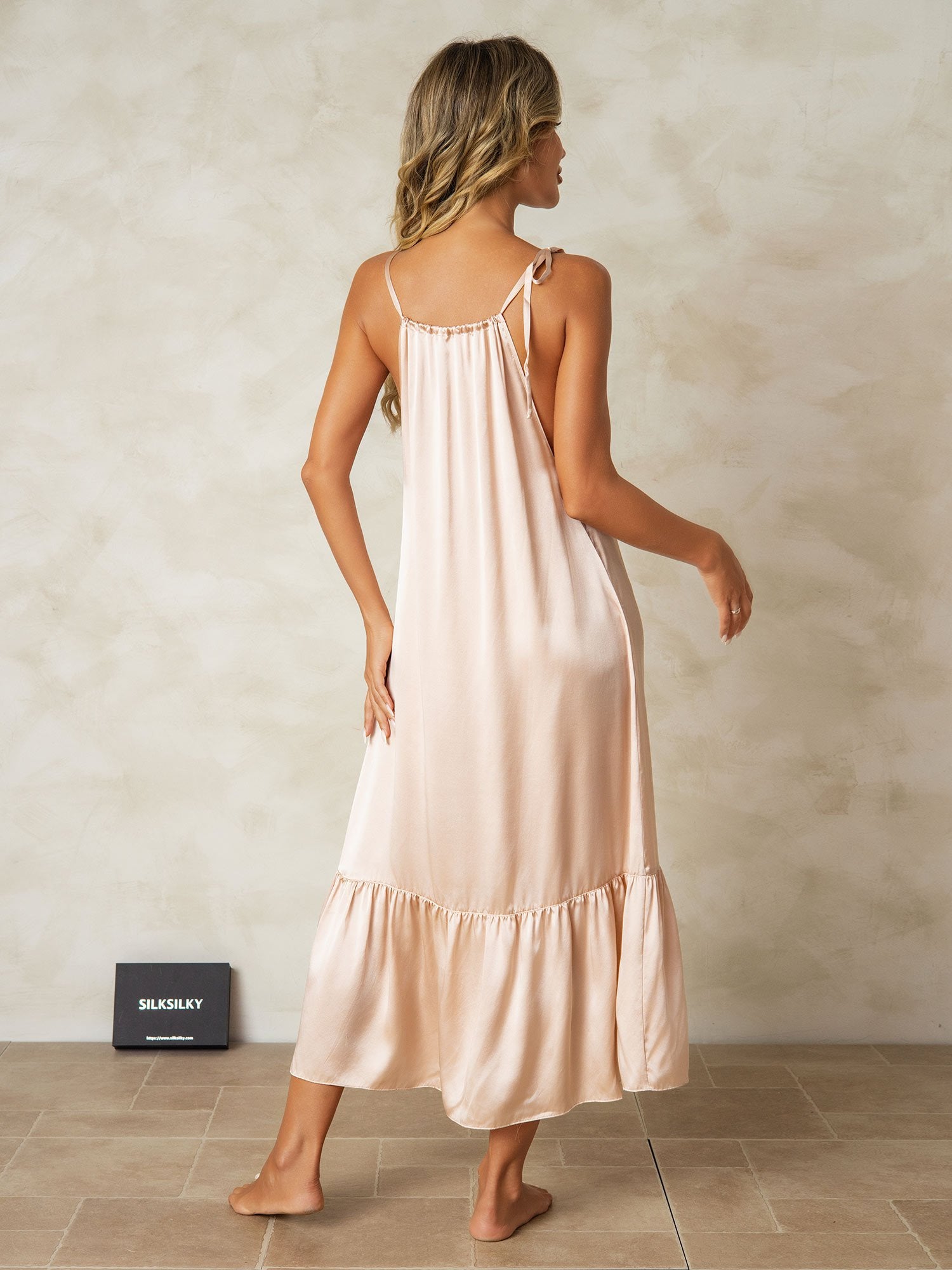 [Tan] SilkSilky-UK Pure Silk Keyhole Neck Nightdress 002