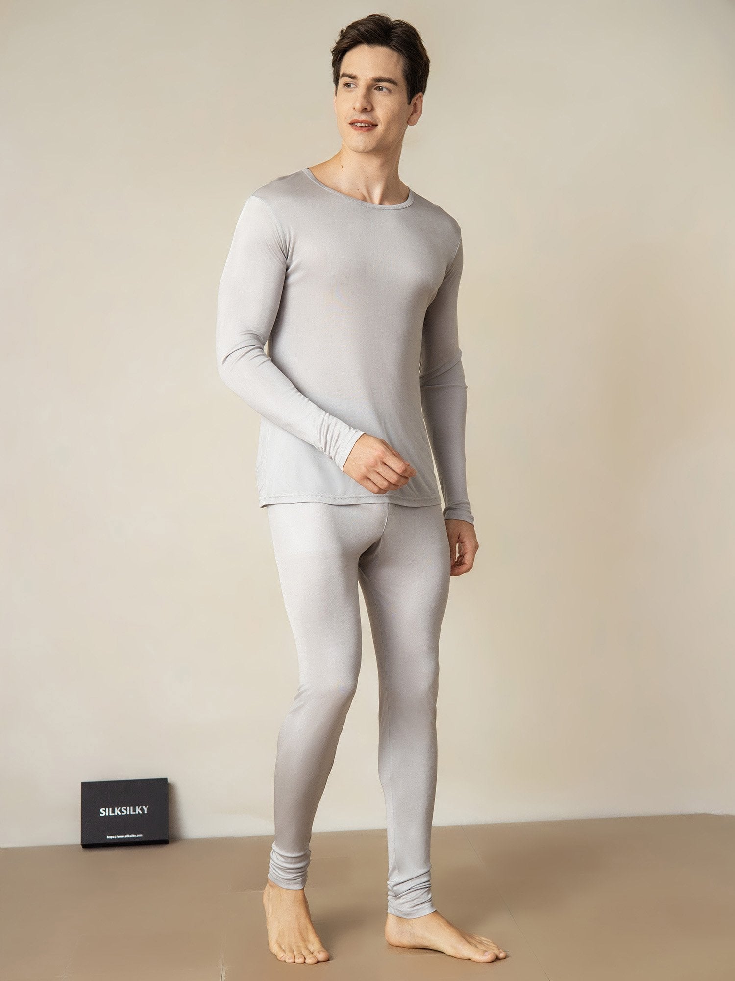 [Silver] SilkSilky-UK Silk Knitted Round Neck Men's Pyjamas 001
