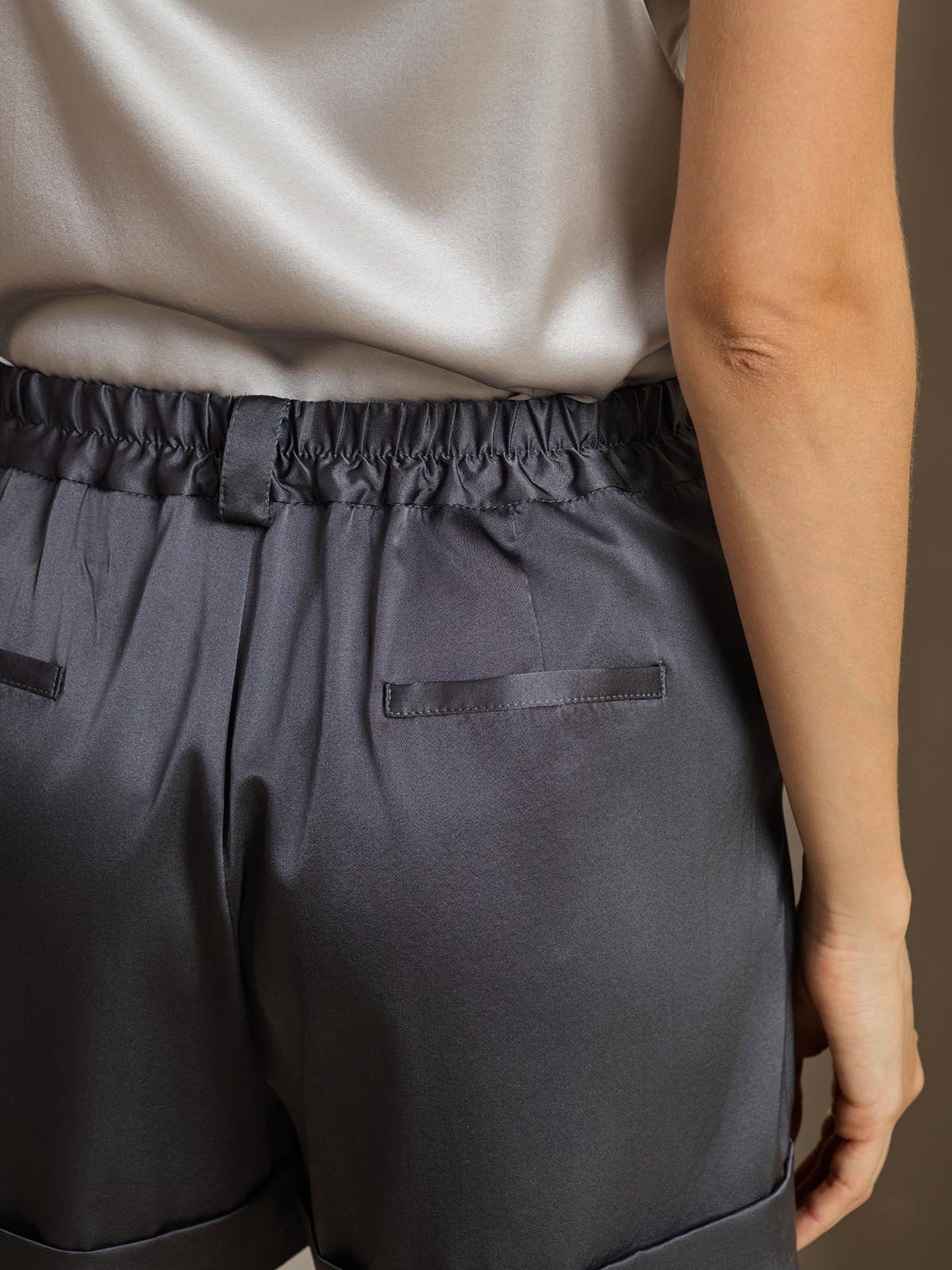 [Dark Gray] SilkSilky-UK 19Momme Silk Womens Shorts 005