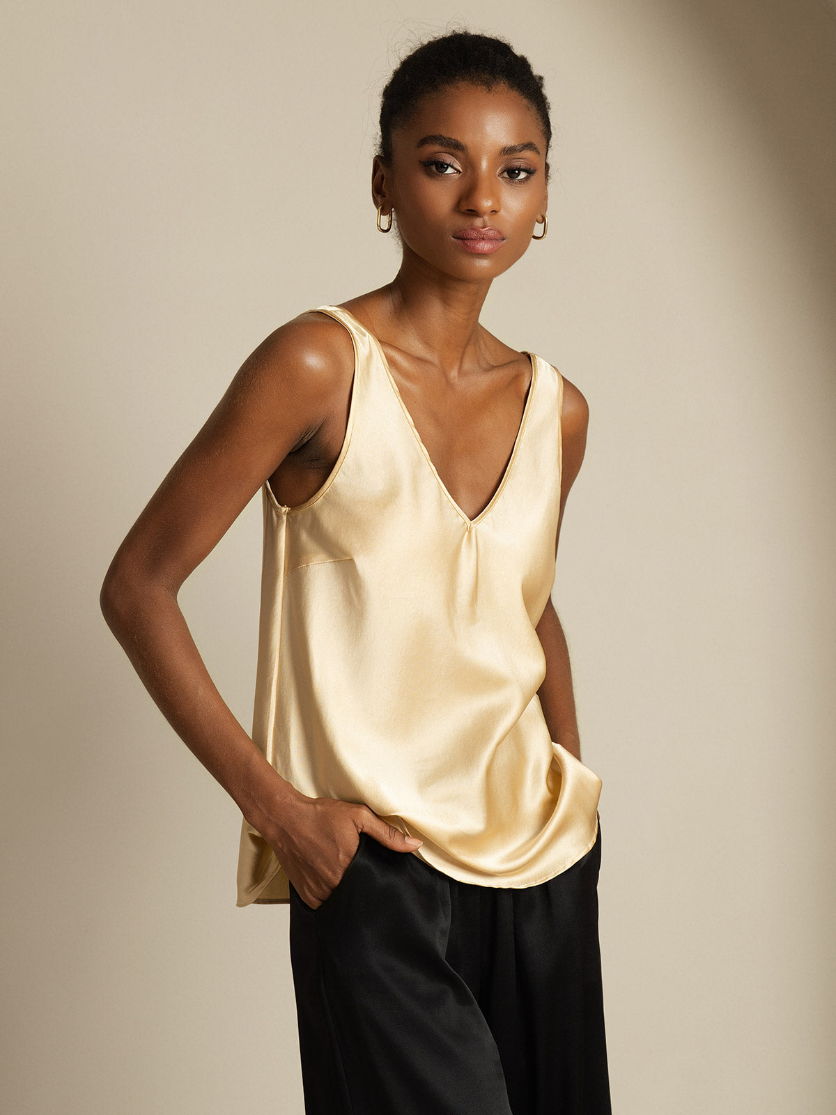 [Champagne] SilkSilky-UK 19Momme Stretch Silk Charmeuse Sleeveless V Neck Camisole 001
