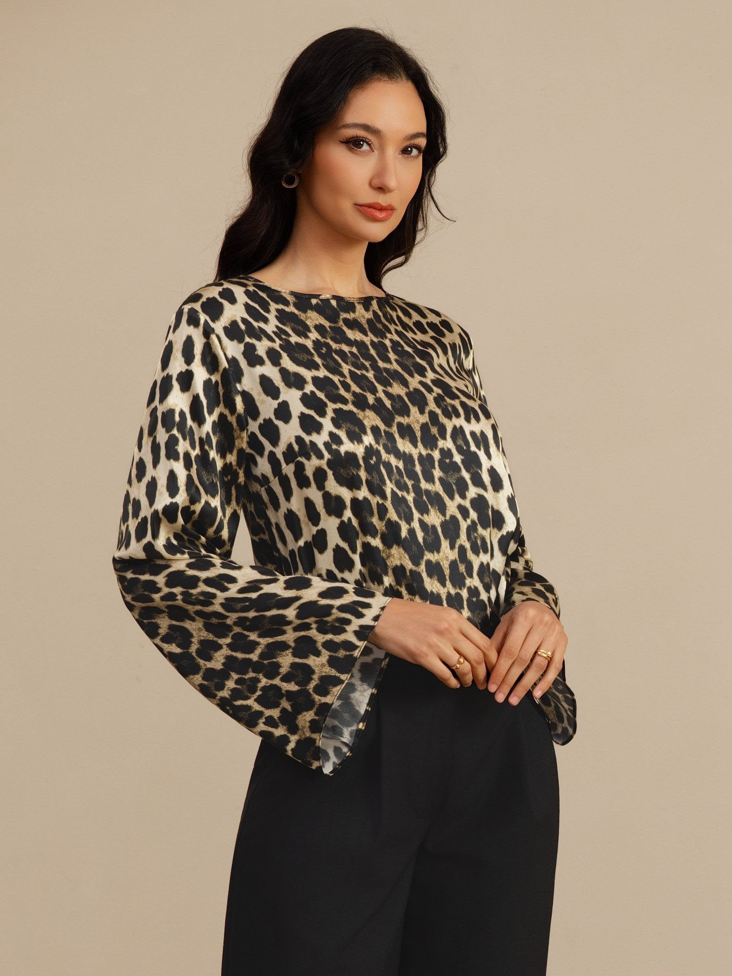 [Leopard] SilkSilky-UK 19Momme Stretch Silk Charmeuse Long Sleeve Boat Neck Blouse 003