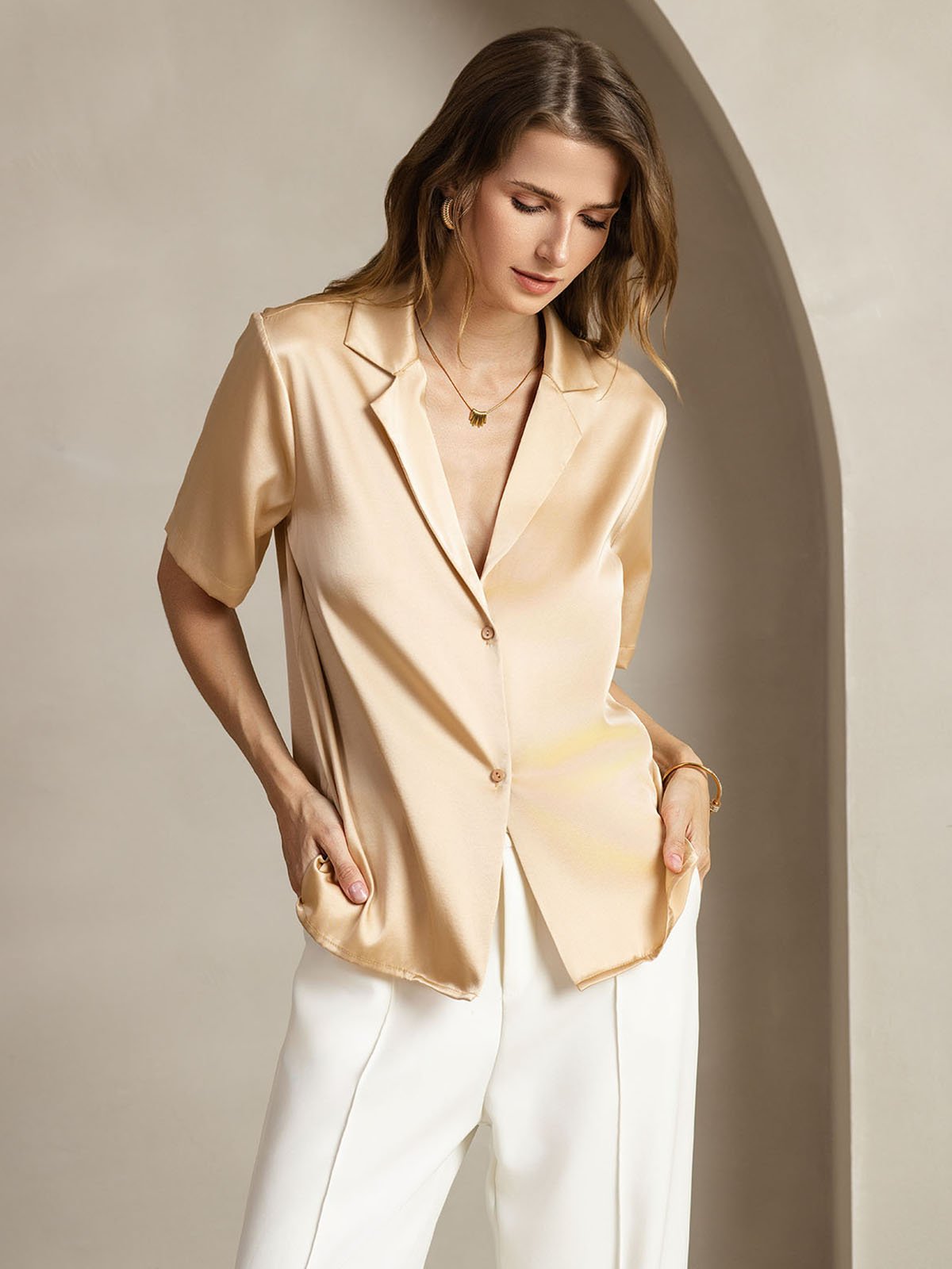 [Champagne] SilkSilky-UK 19Momme Silk Notched Neck Women's Shirt 001