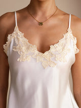 [White] SilkSilky-UK Spaghetti Strap V Neck Camisole 004
