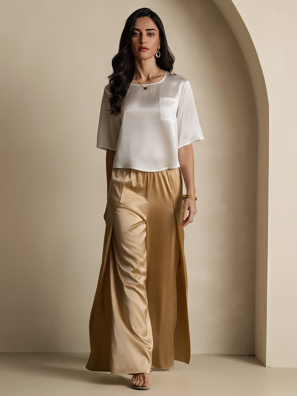 SilkSilky-UK Pure Silk Half Sleeve Boat Neck Women's T-Shirt White 008