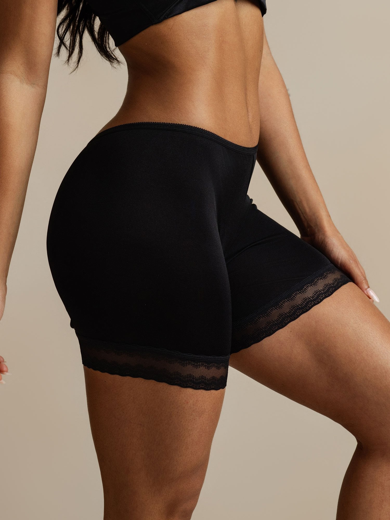 [Black] SilkSilky-UK Pure Silk Panty 001,