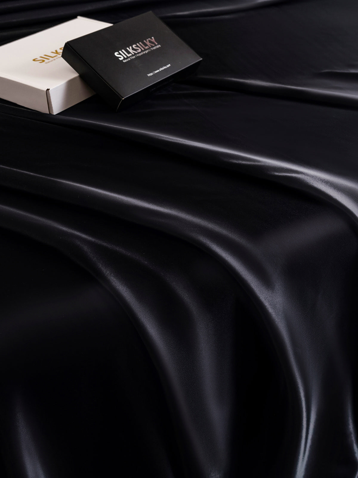 [Black] SilkSilky-UK 25Momme Pure Silk Sheet 005