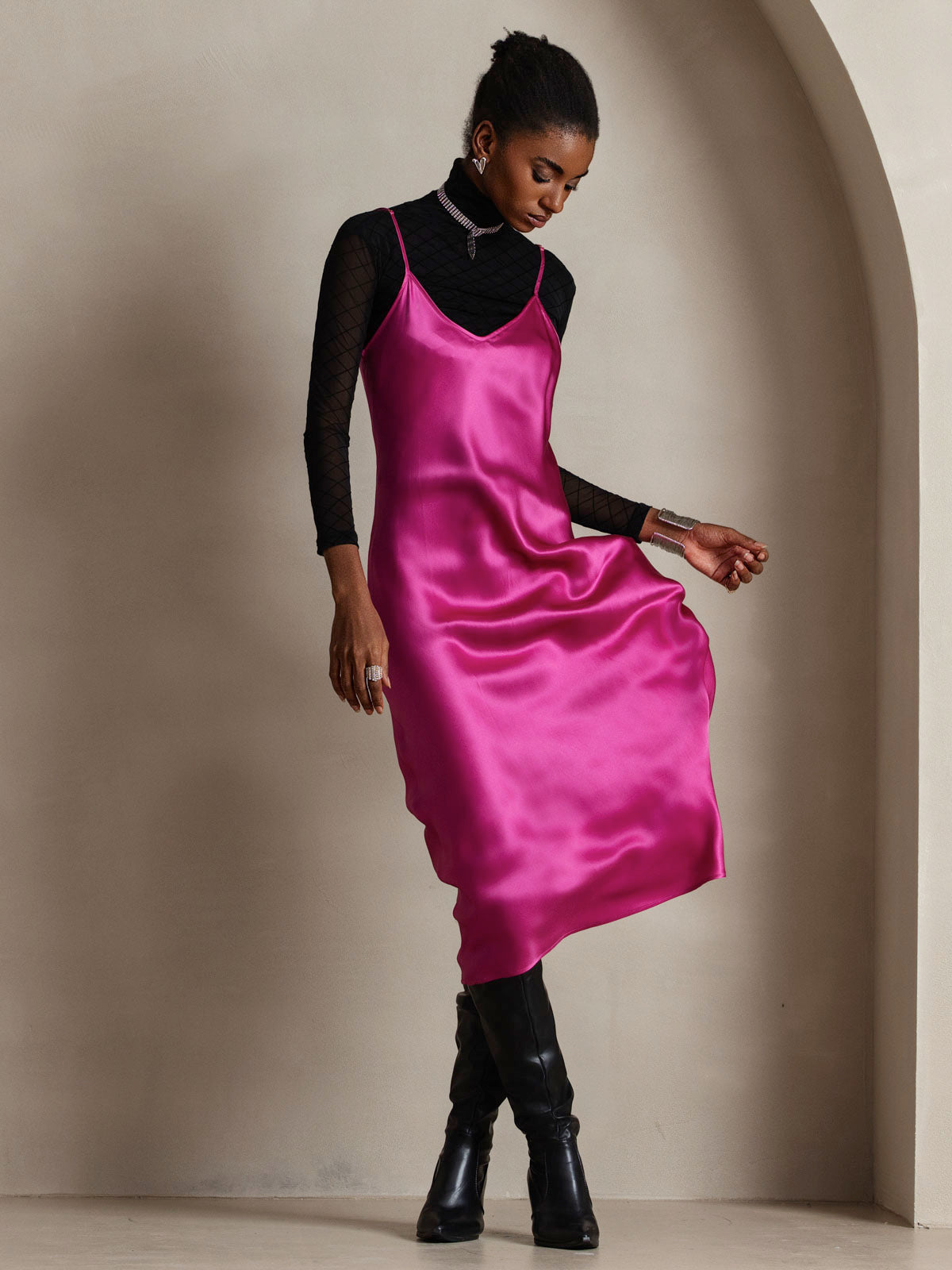 [Rose Red] SilkSilky-UK Spaghetti Strap V Neck Dress 004