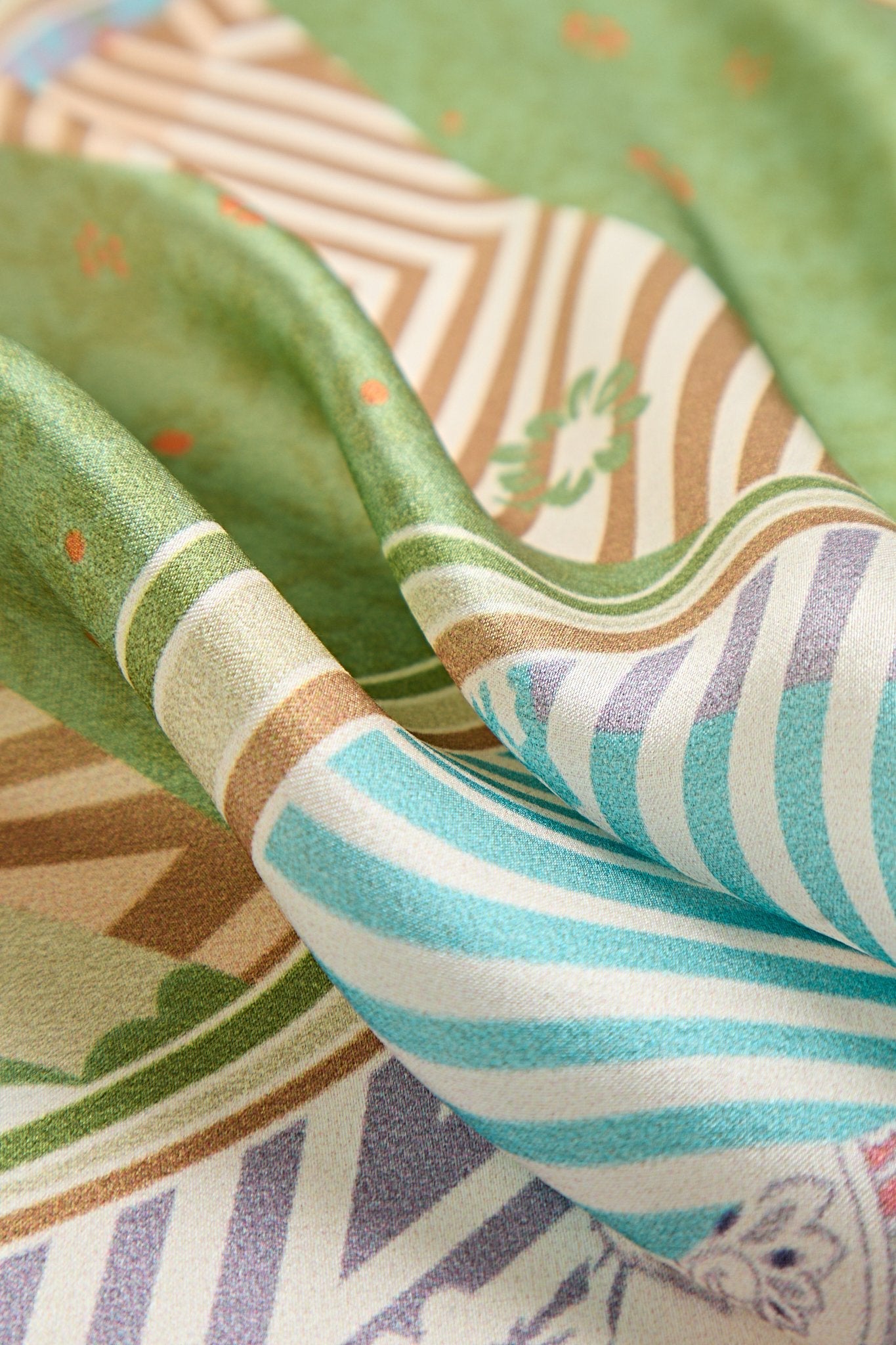 [P100] SilkSilky-UK Pure Silk Scarf 006,