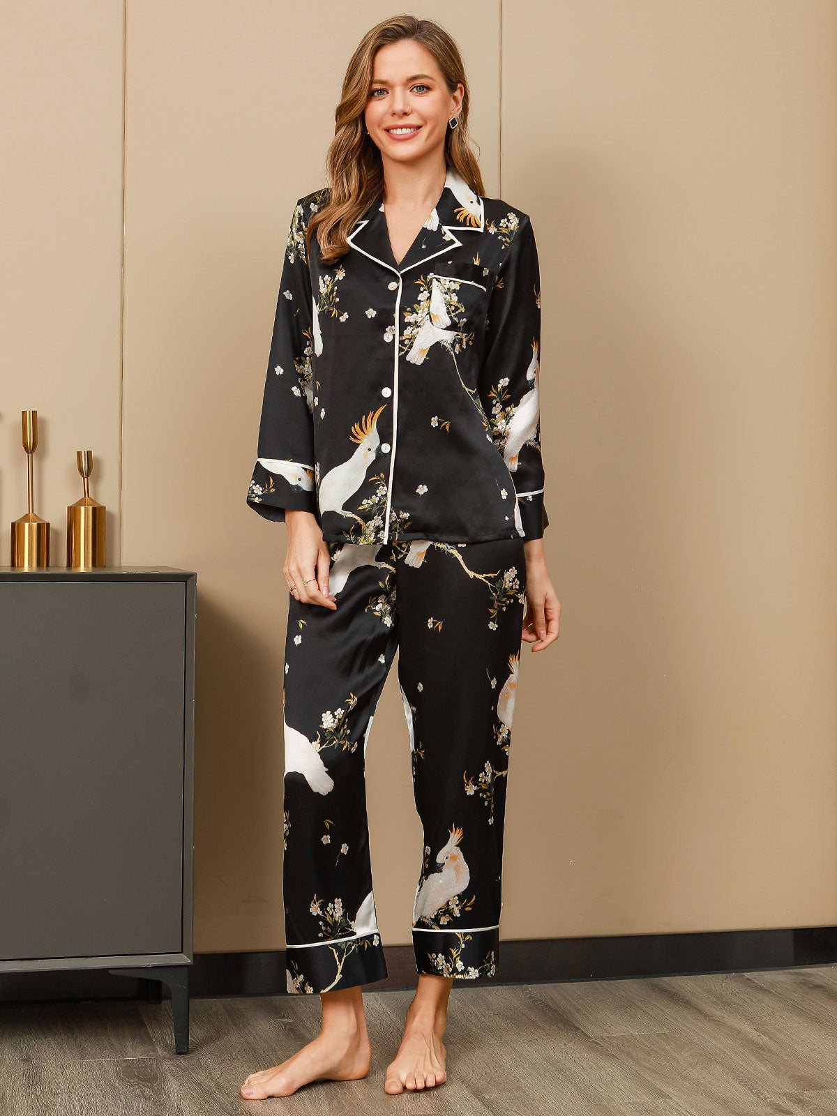 SilkSilky UK Pure Silk Long Sleeve Lapel Women's Pyjamas Black 004