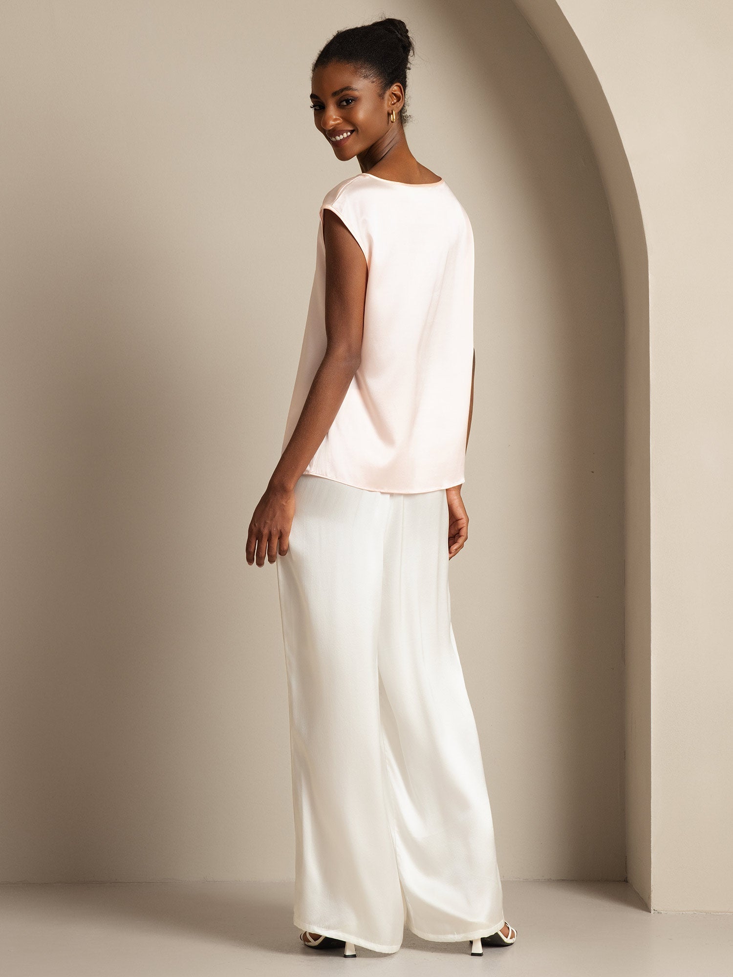 [Pink] SilkSilky-UK 19Momme Silk Round Neck Women's T-Shirt 002,