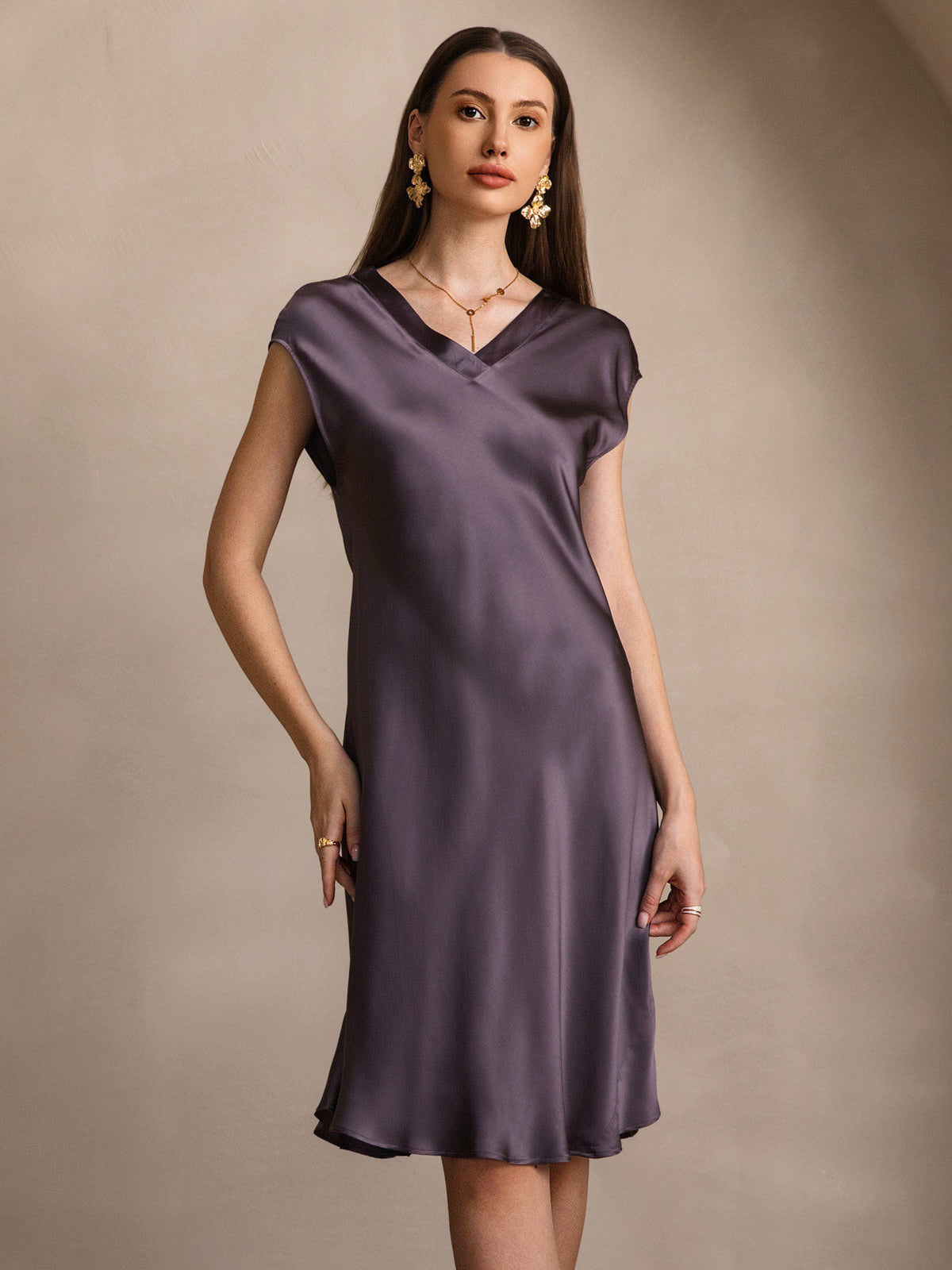 SilkSilky-UK Pure Silk Sleeveless V Neck Nightdress PurpleGray 004